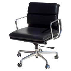 EA 217 Charles Eames by ICF Soft Pad Black Leather Desk Chair
