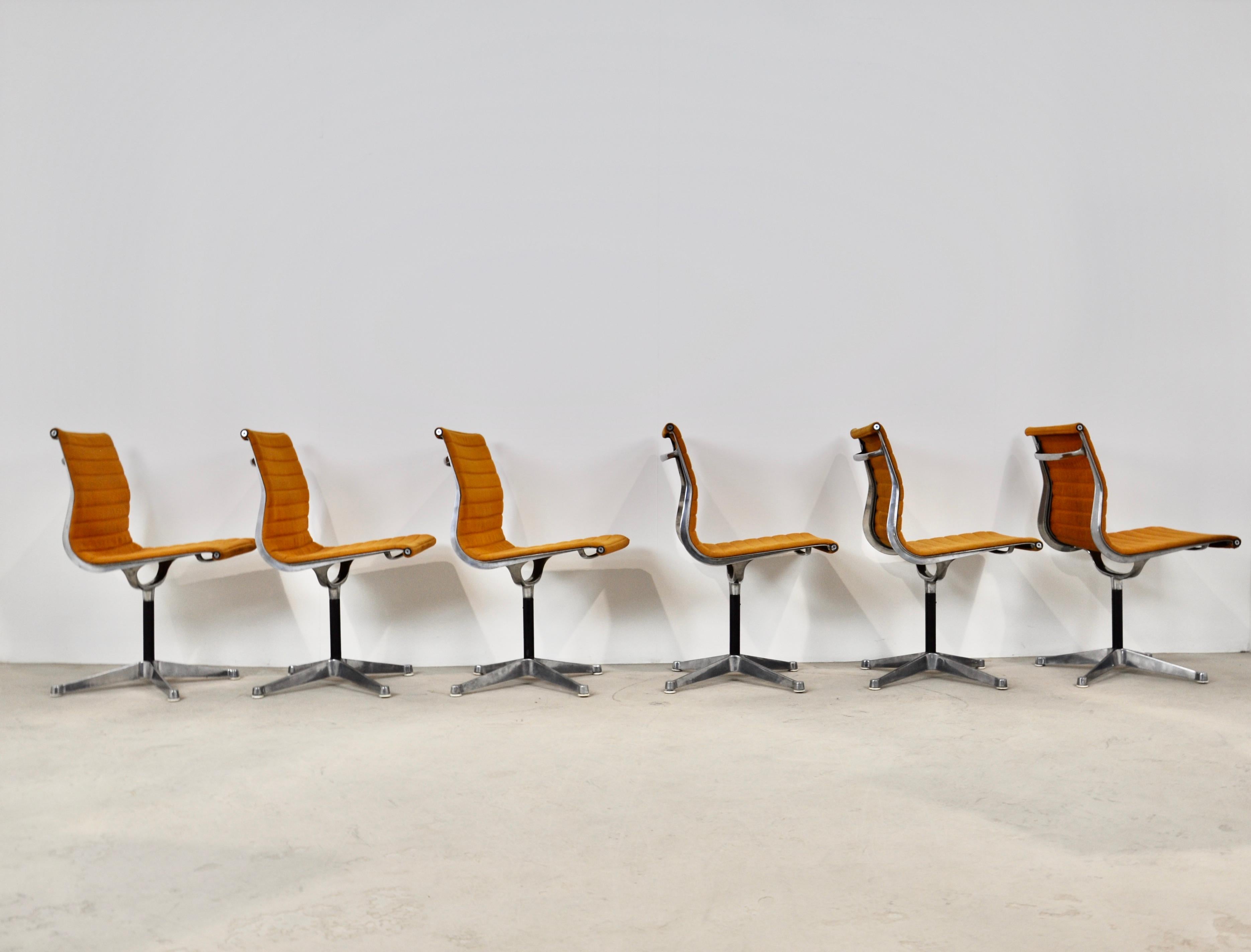 EA108 Chairs by Charles & Ray Eames for Herman Miller, 1970s In Good Condition In Lasne, BE