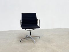 EA108 desk chair by Charles & Ray Eames for Vitra
