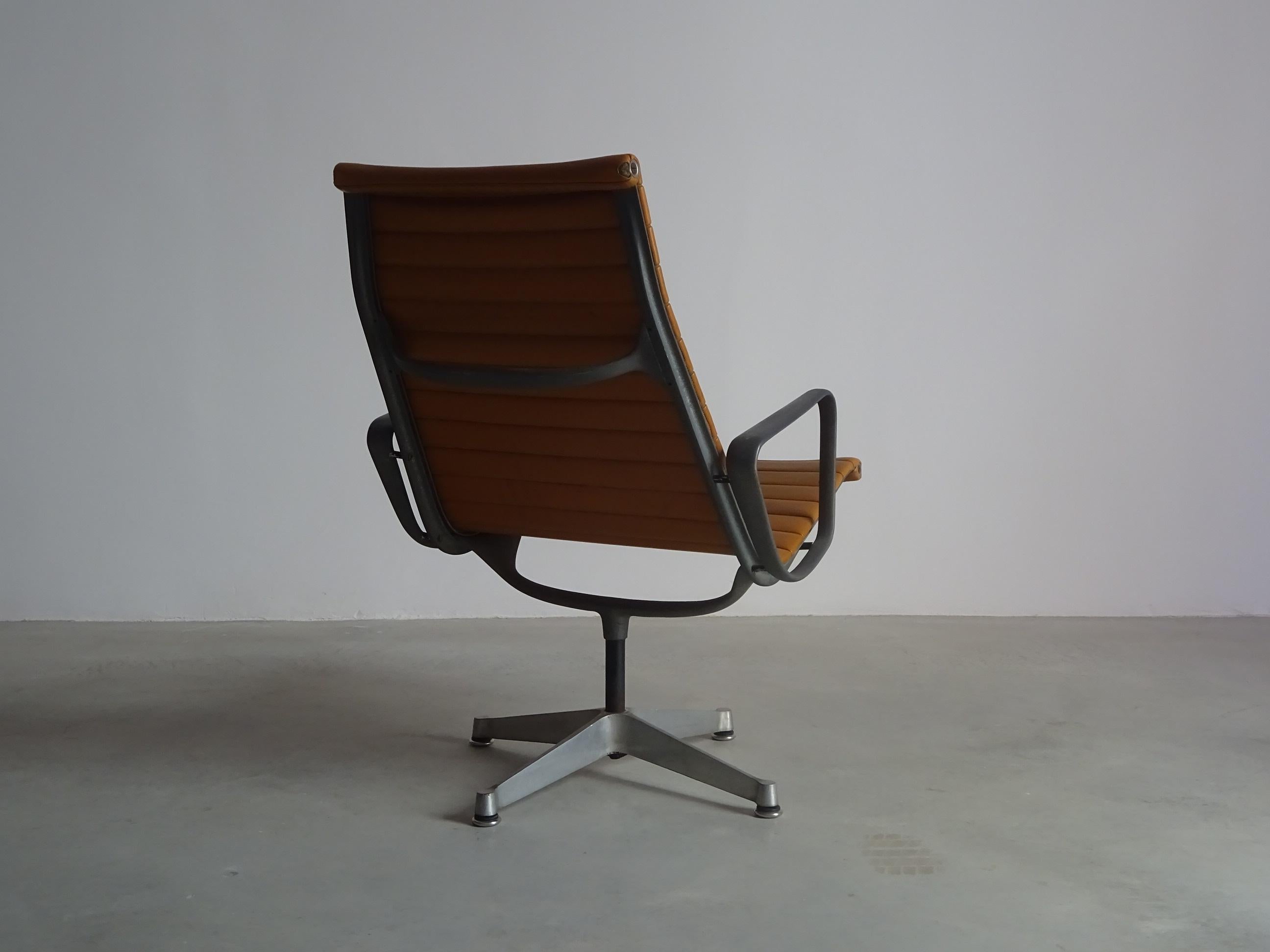 EA116, Early Edition, Charles and Ray Eames for Herman Miller, 1958 For Sale 2