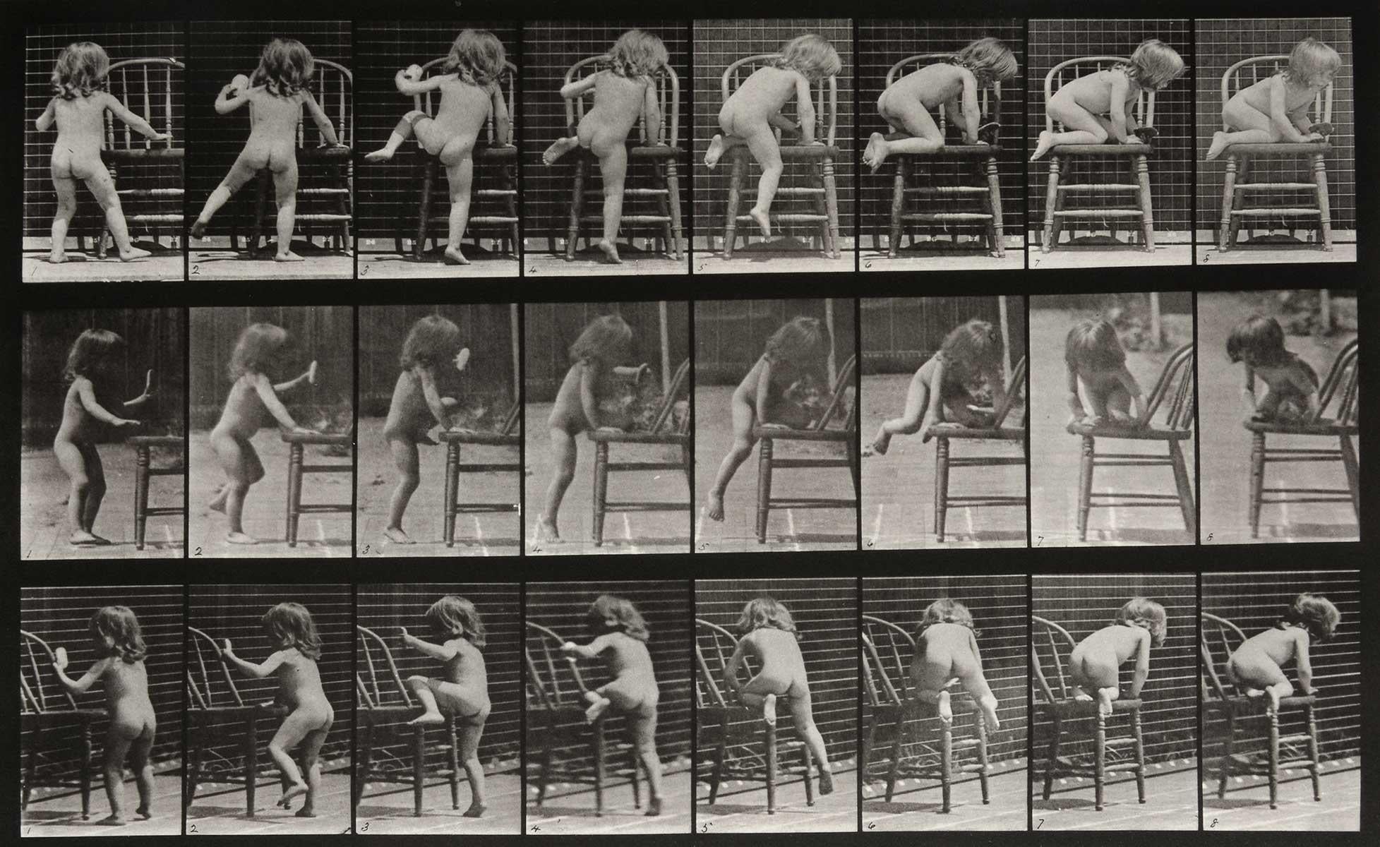 Black and White Photograph di Eadweard Muybridge - Locomozione animale: Piastra 475 (Bambino che si arrampica sulla sedia)