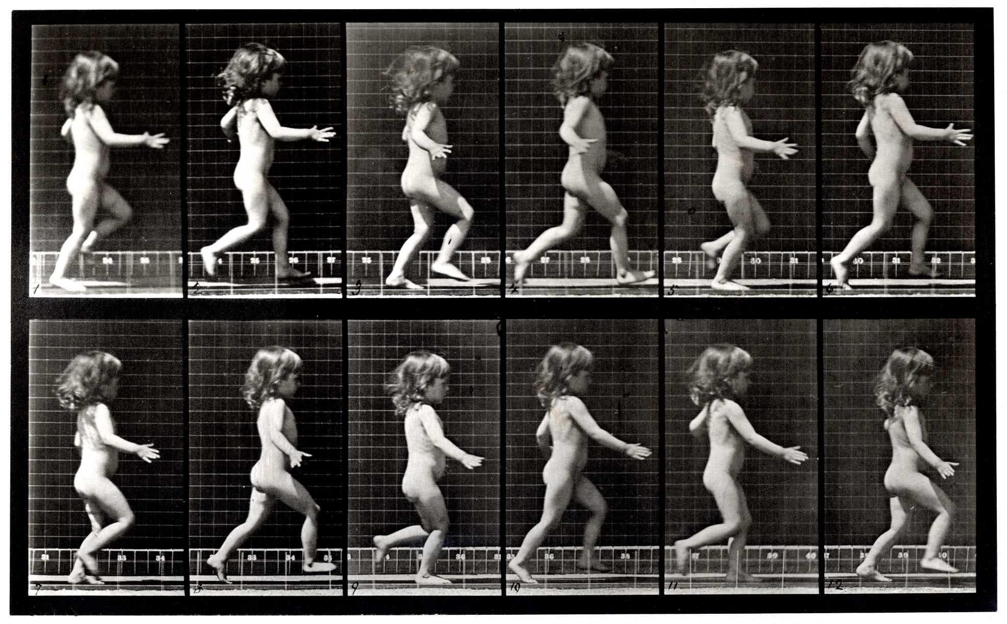 Figurative Photograph di Eadweard Muybridge - Locomozione umana e animale. Piastra 469.