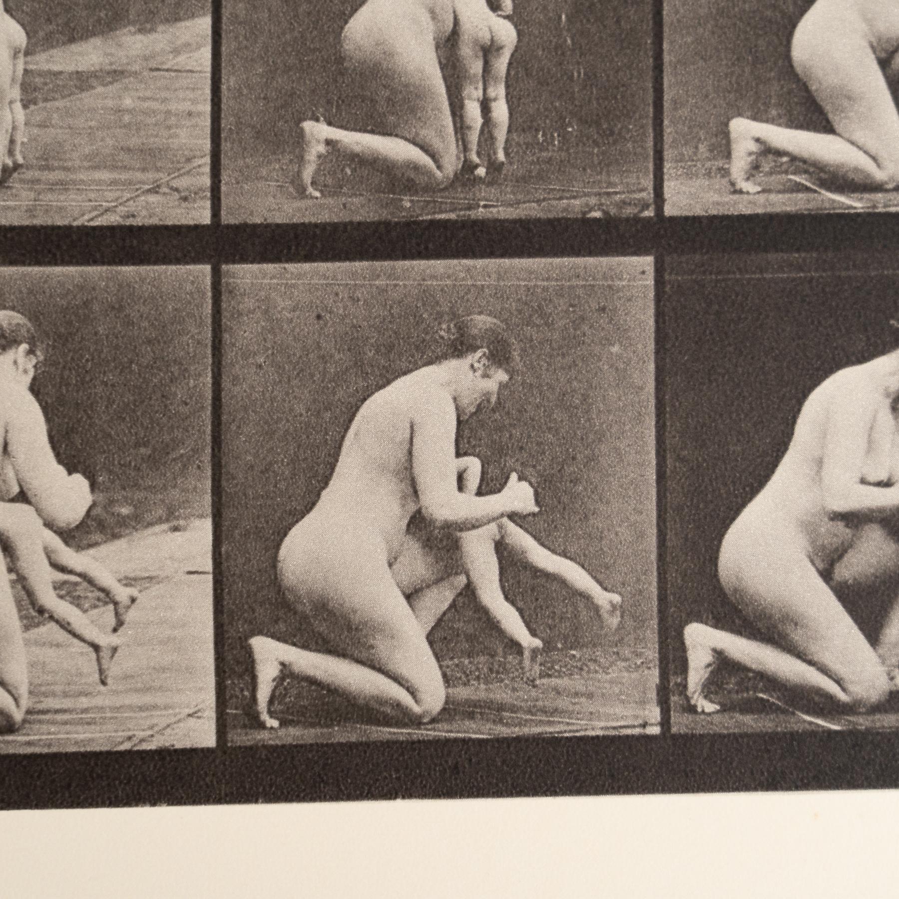 Eadweard Muybridge Framed Black and White Photography - Women in Motion Study In Good Condition For Sale In Barcelona, Barcelona