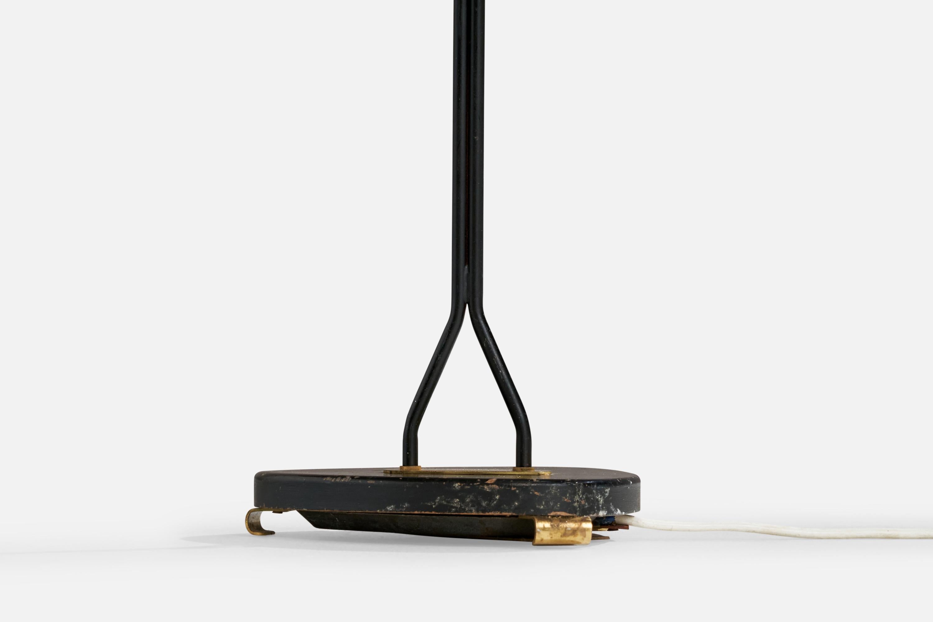 EAE, lampadaire, laiton, métal, tissu, rotin, Suède, années 1960 en vente 1