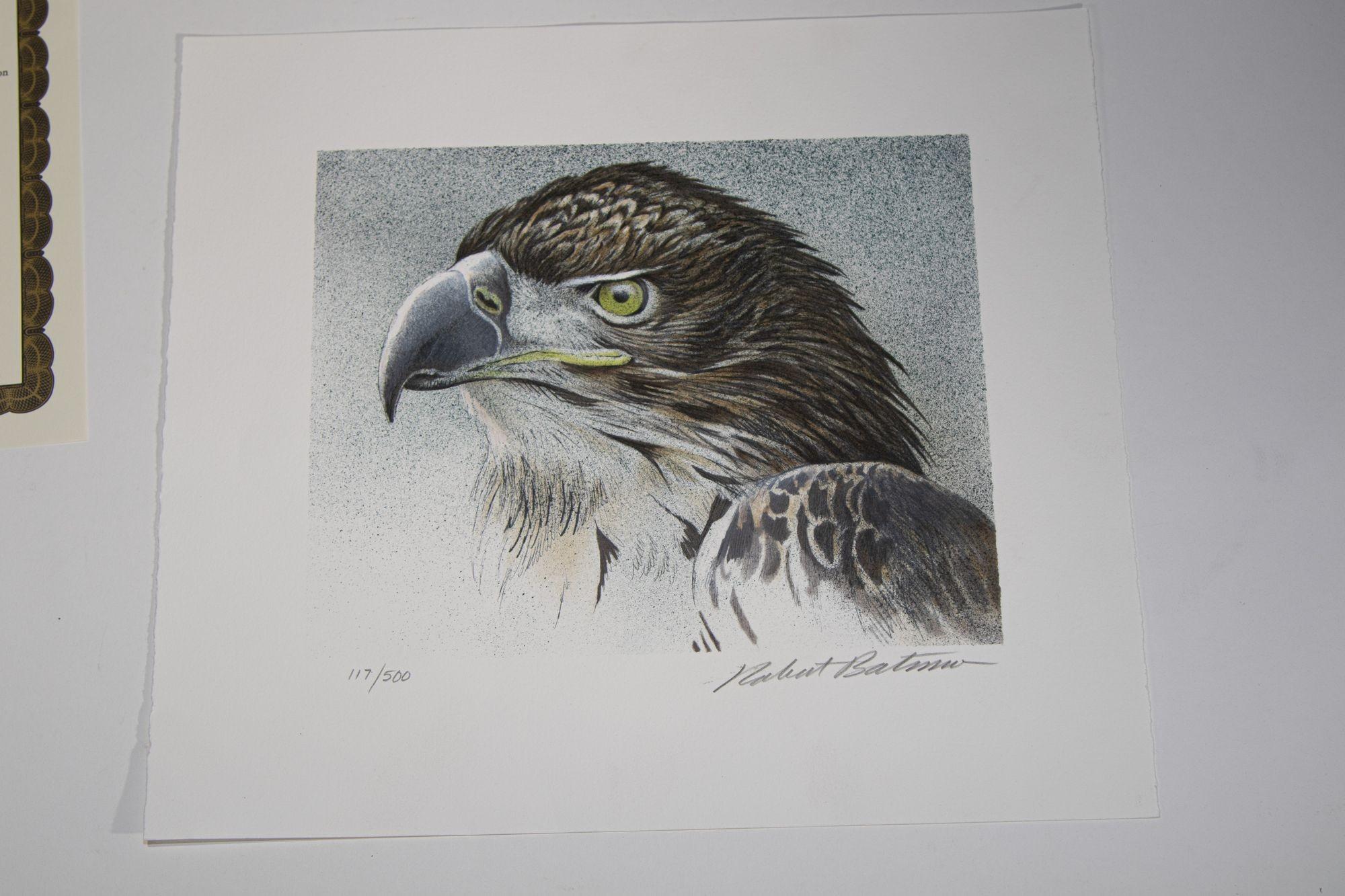 Vigilance Prestige Limited Edition, October 1993, eagle bust signed limited edition original lithograph, hand signed and numbered by Robert Bateman.
paper size is 14 in. x 12 in.
Image is 10 in. x 8 in.
Original lithograph limited edition of 500.