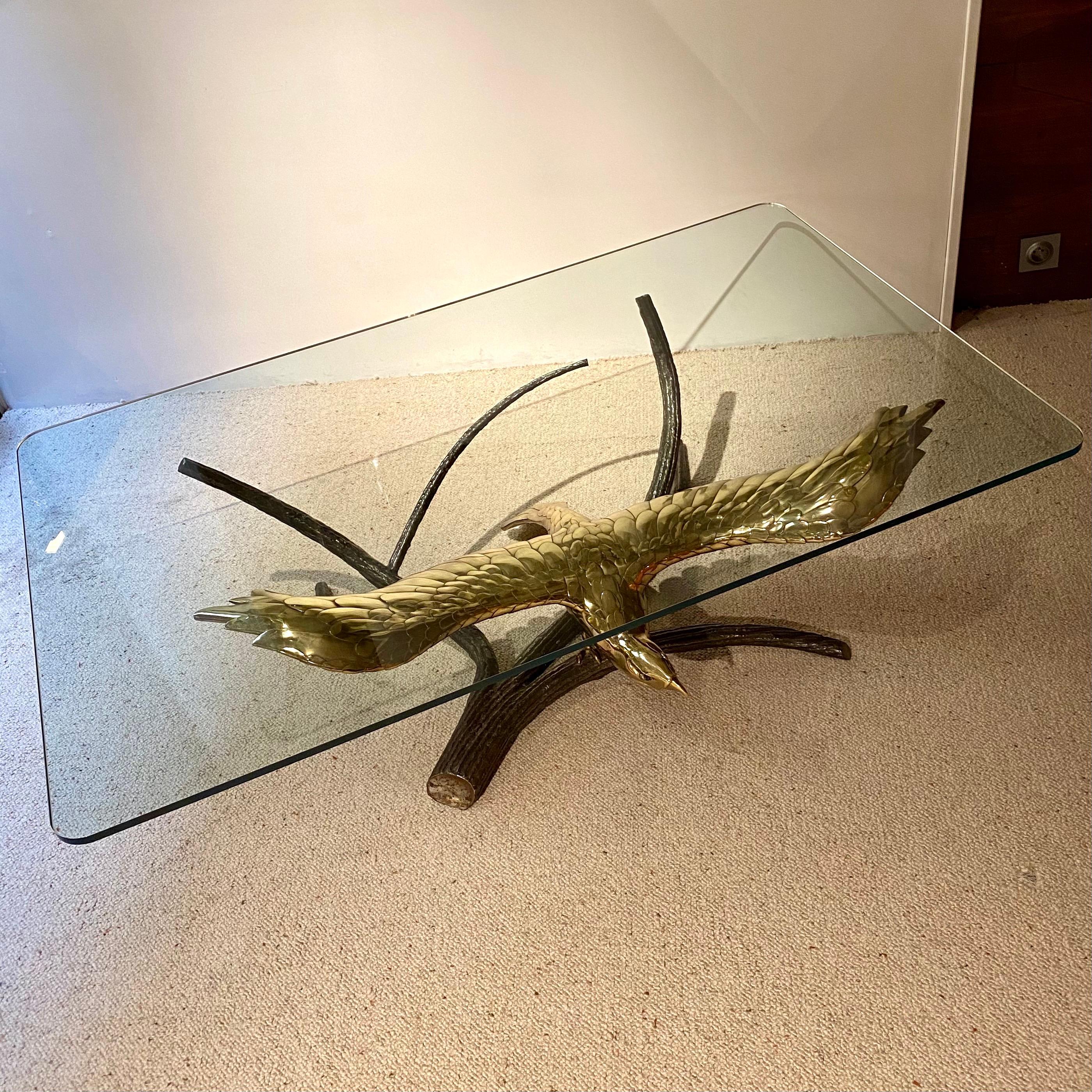 Eagle coffee table in brass and steel by the French artist Alain Chervet, born in 1944.Stamped Chervet 1982.