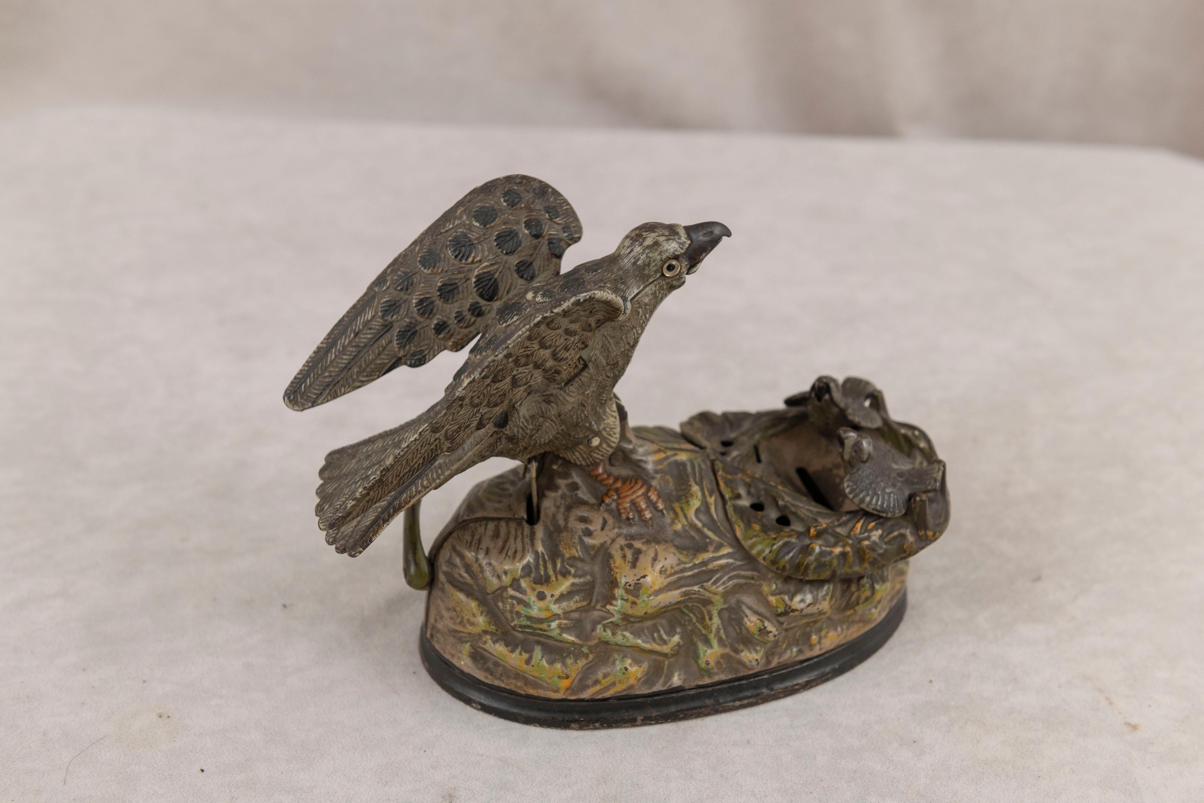 Américain Banque mécanique en fonte Eagle & Eaglets par J. & Stevens vers 1890 Tout à fait original en vente