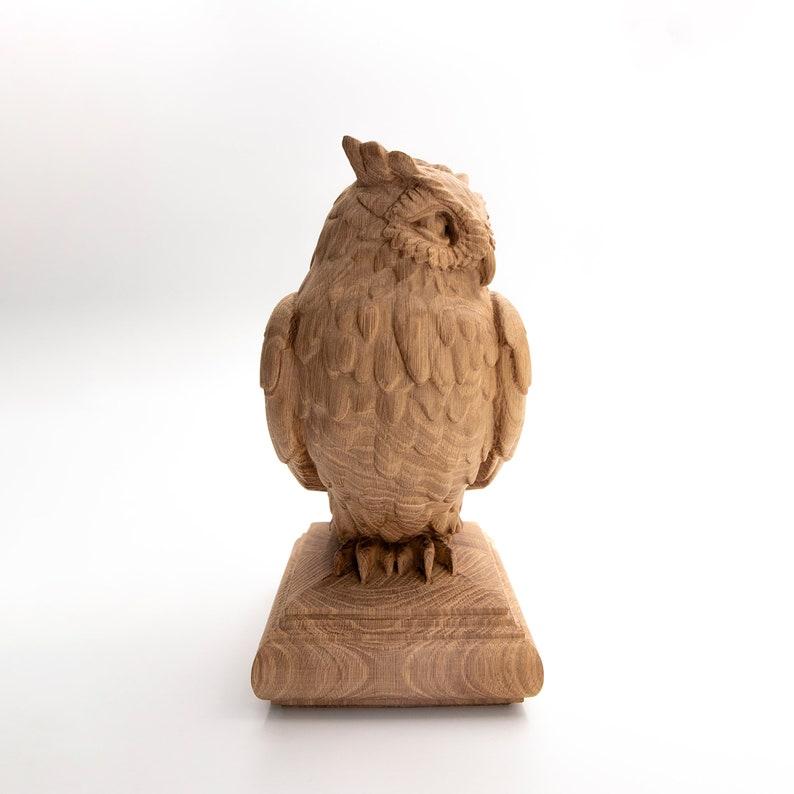 Contemporary Eagle Owl Staircase Wooden Finial Decor For Sale