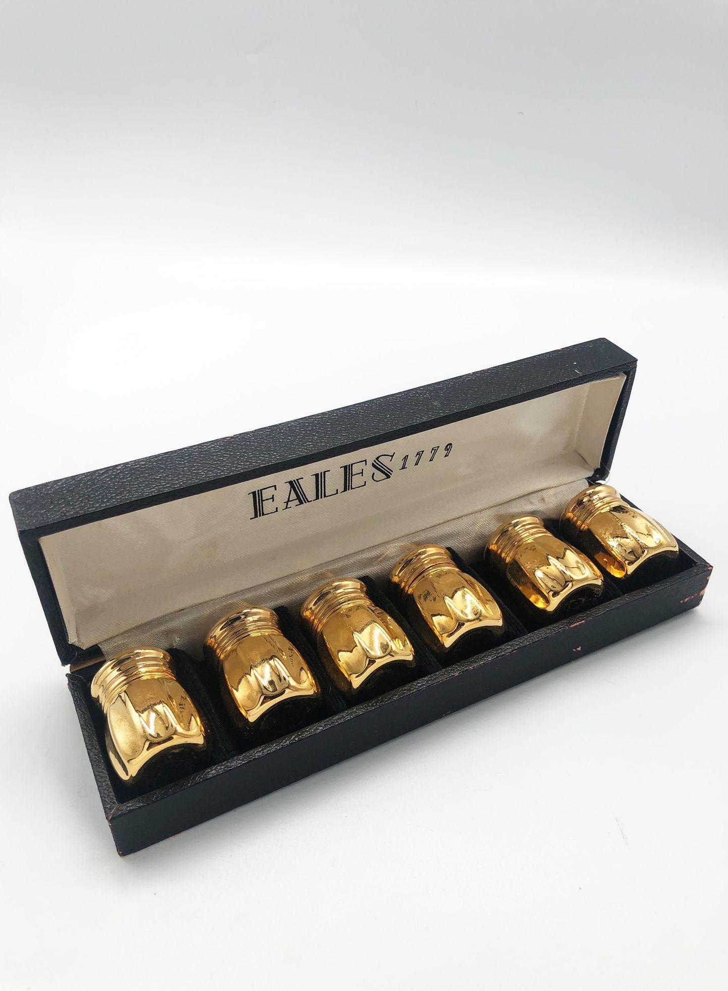 Plaqué or Set de salières et poivrières en or Eales 1779 en vente
