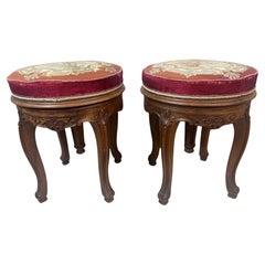 Ealry 20th centutuy Pair of Louis XV style Stools, 1900s