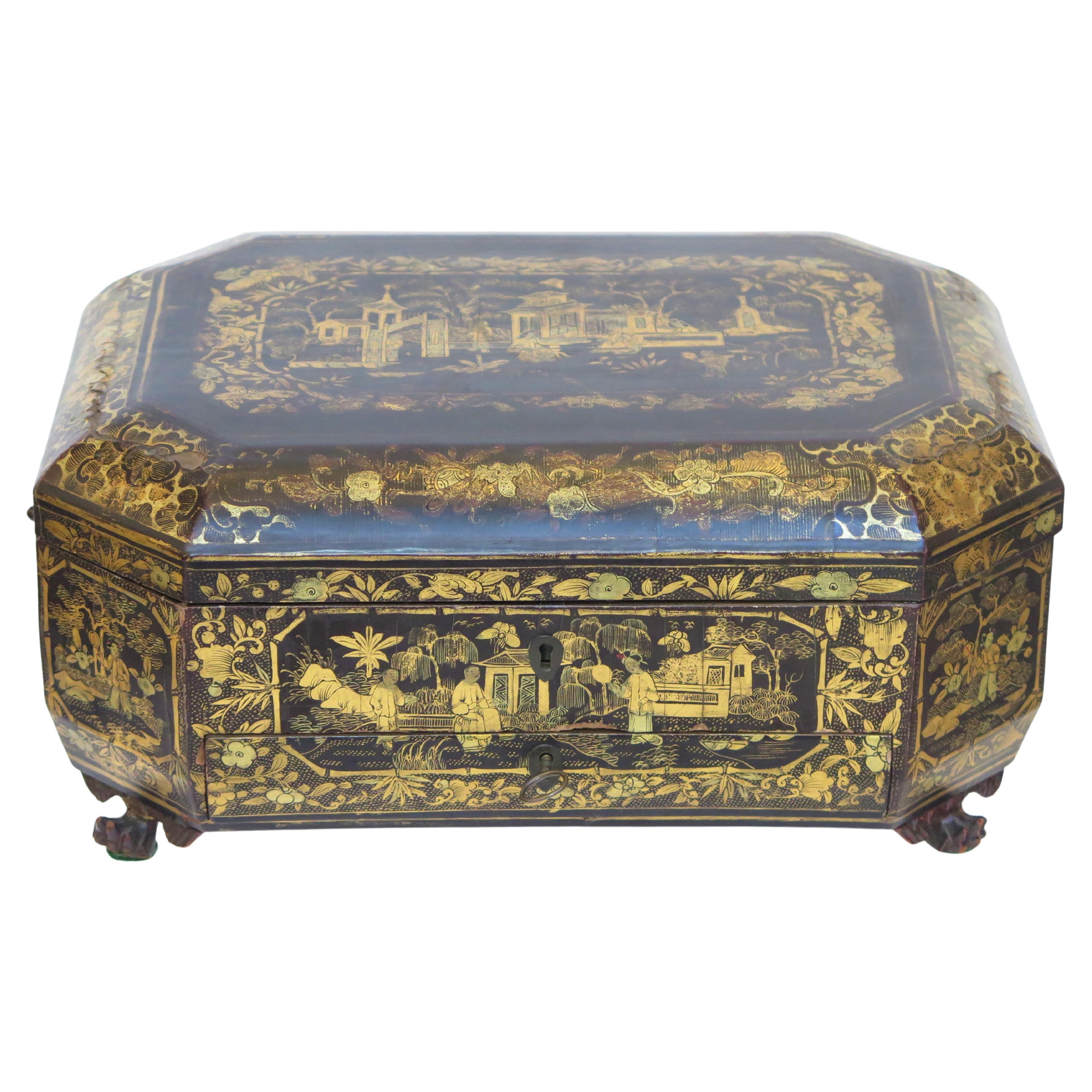Ealy 19. Jahrhundert Chinesisch Export Lacquer Nähen Box im Angebot