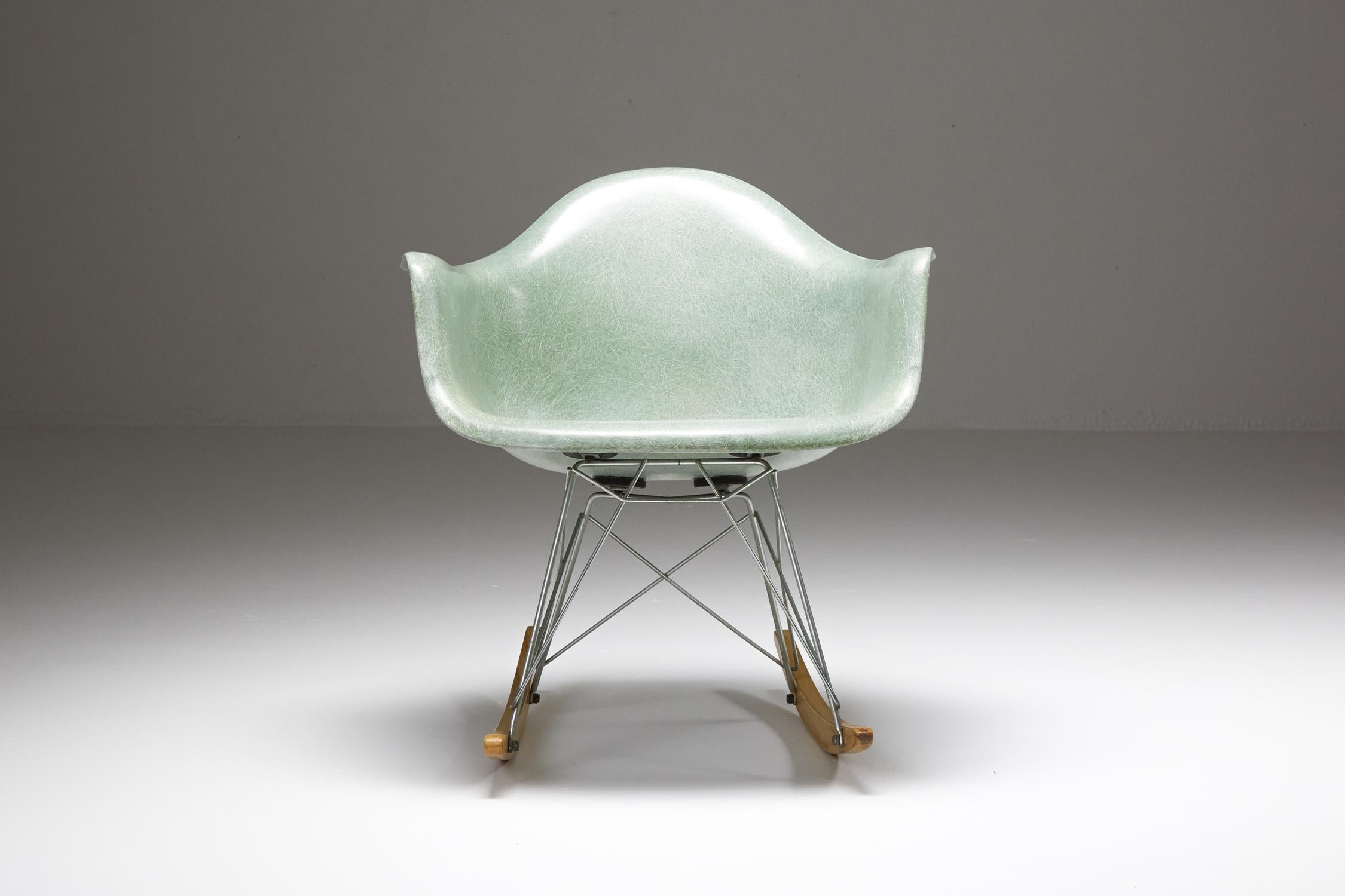 Charles and Ray Eames, Herman Miller, seafoam rocker, RAR, 1954-1955

Fully original RAR rocker from the very first production

The Eameses are best known for their groundbreaking contributions to architecture, furniture design, industrial