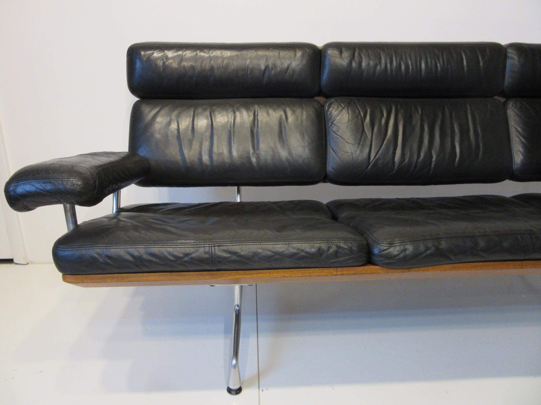 Eames 3473 Leather Soft Pad / Walnut Aluminum Group Sofa for Herman Miller In Good Condition In Cincinnati, OH