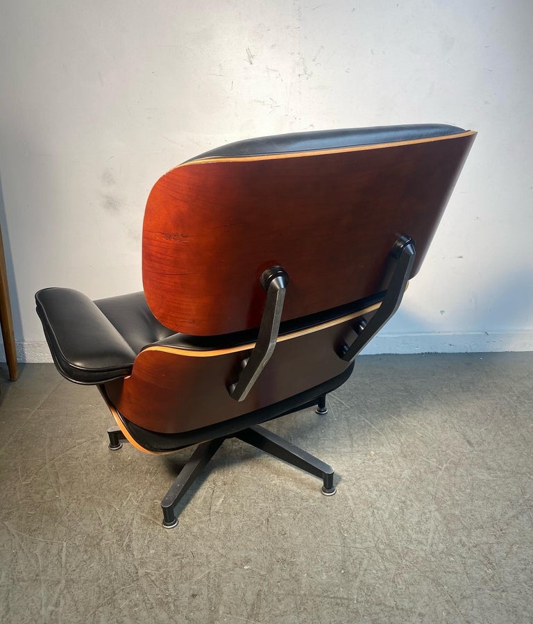 Eames 50th Anniversary Lounge Chair and Ottoman, Cherry and Black Leather 2006 For Sale 4