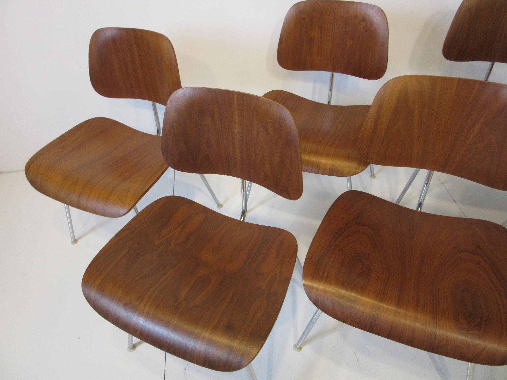 20th Century Eames 6 DCM Walnut Dining Chairs