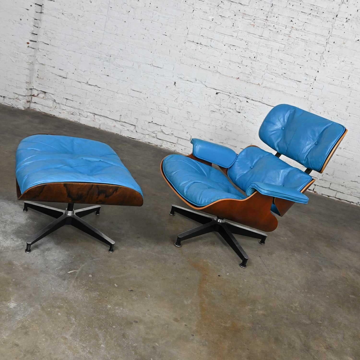 Mid-Century Modern Eames 670 Lounge Chair 671 Ottoman Blue Leather Walnut Rosewood Herman Miller