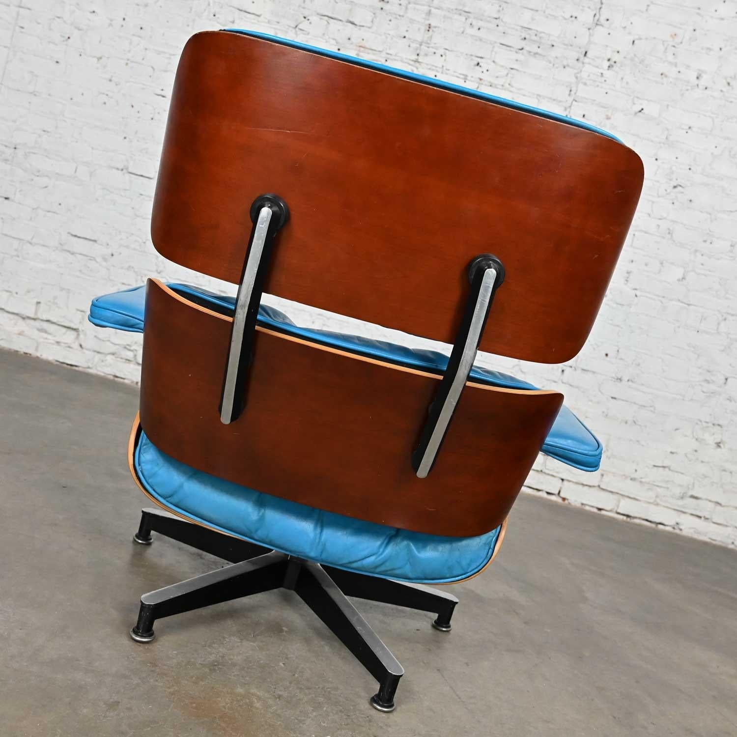 Aluminum Eames 670 Lounge Chair 671 Ottoman Blue Leather Walnut Rosewood Herman Miller