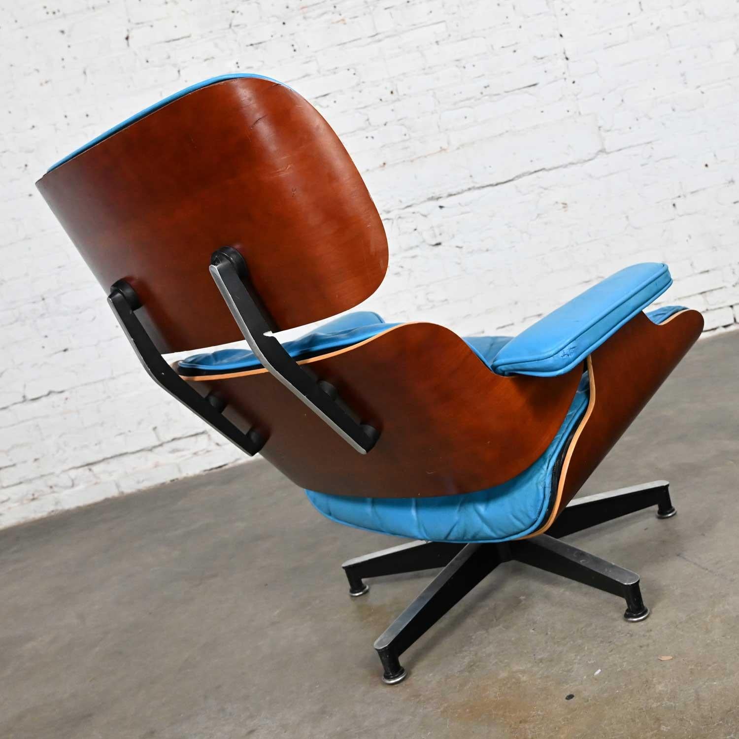 Eames 670 Lounge Chair 671 Ottoman Blue Leather Walnut Rosewood Herman Miller 1