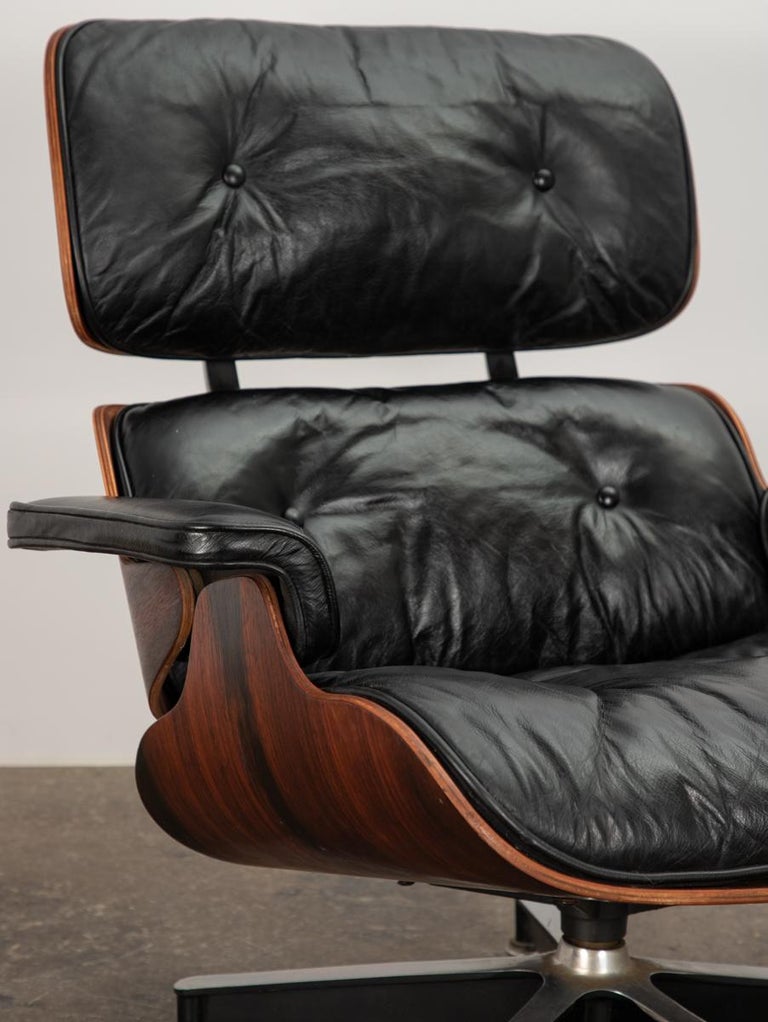 Eames 670 Lounge Chair and 671 Ottoman For Sale 1