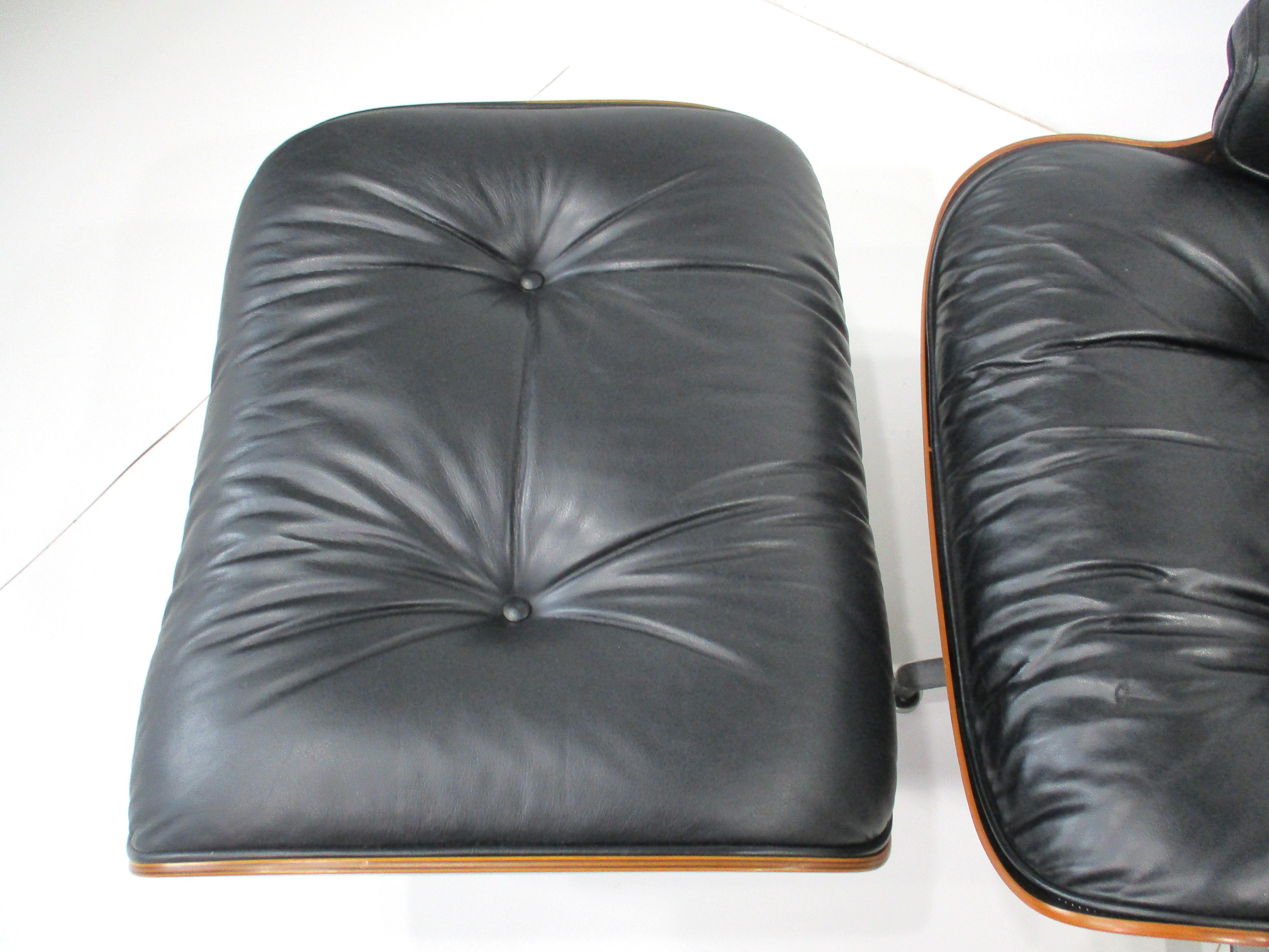 Eames 670 Rosewood Leather Lounge Chair with Ottoman for Herman Miller (A) 3