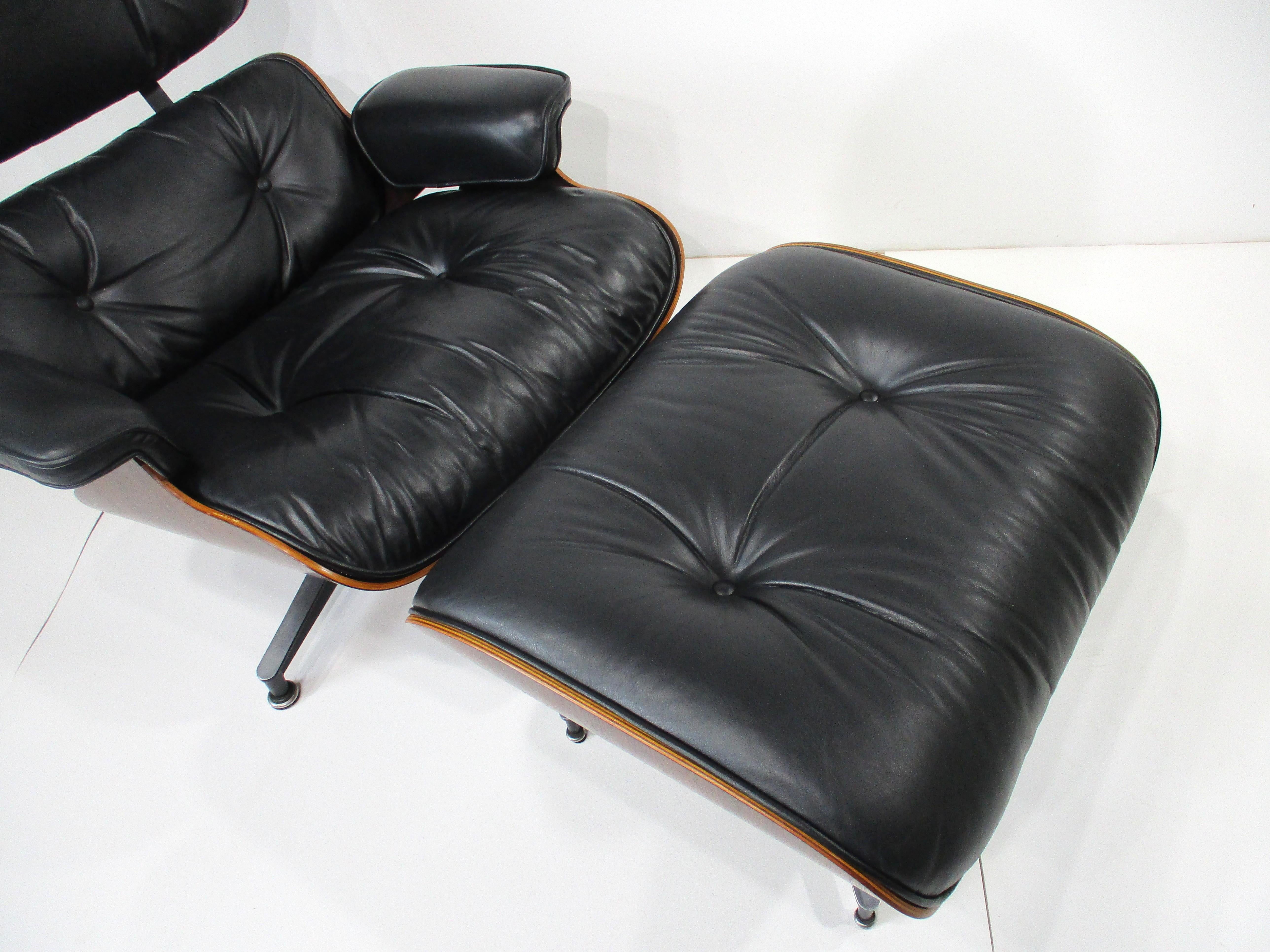 Eames 670 Rosewood Leather Lounge Chair with Ottoman for Herman Miller (A) 6