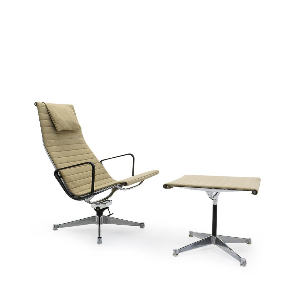 The Aluminum Group chairs by Charles & Ray Eames are one of the most important designs of the 20th Century. Their original design from the 1950s is still relevant today, giving interiors all over the world a touch of modern elegance.

On offer we