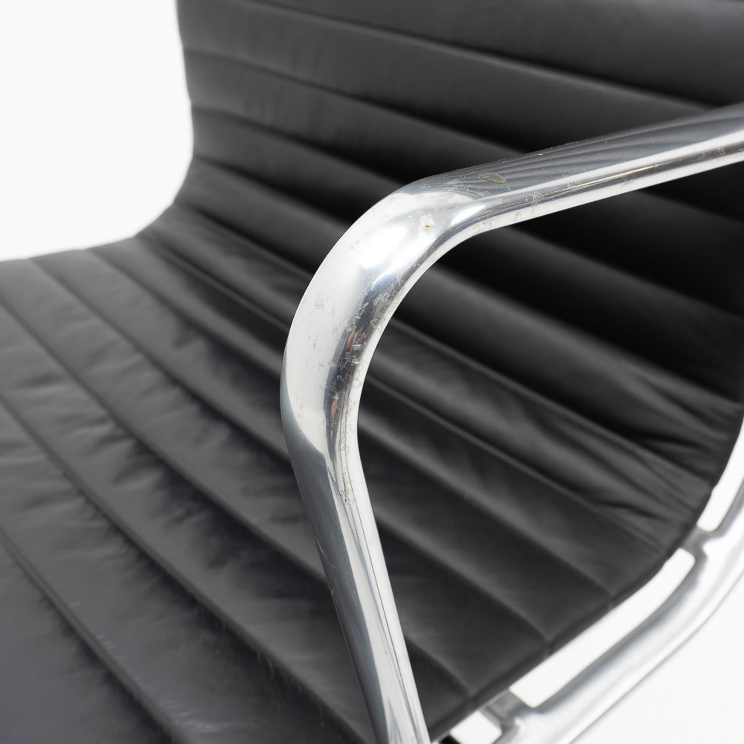 American Eames Alu Group Office Chair EA337 by Herman Miller