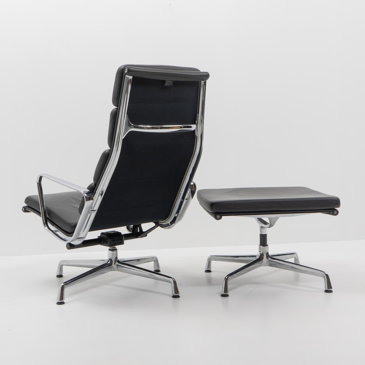 Set da salotto Eames Alu Group Soft Pad - Vitra, anni 2000 In condizioni buone in vendita a Renens, CH