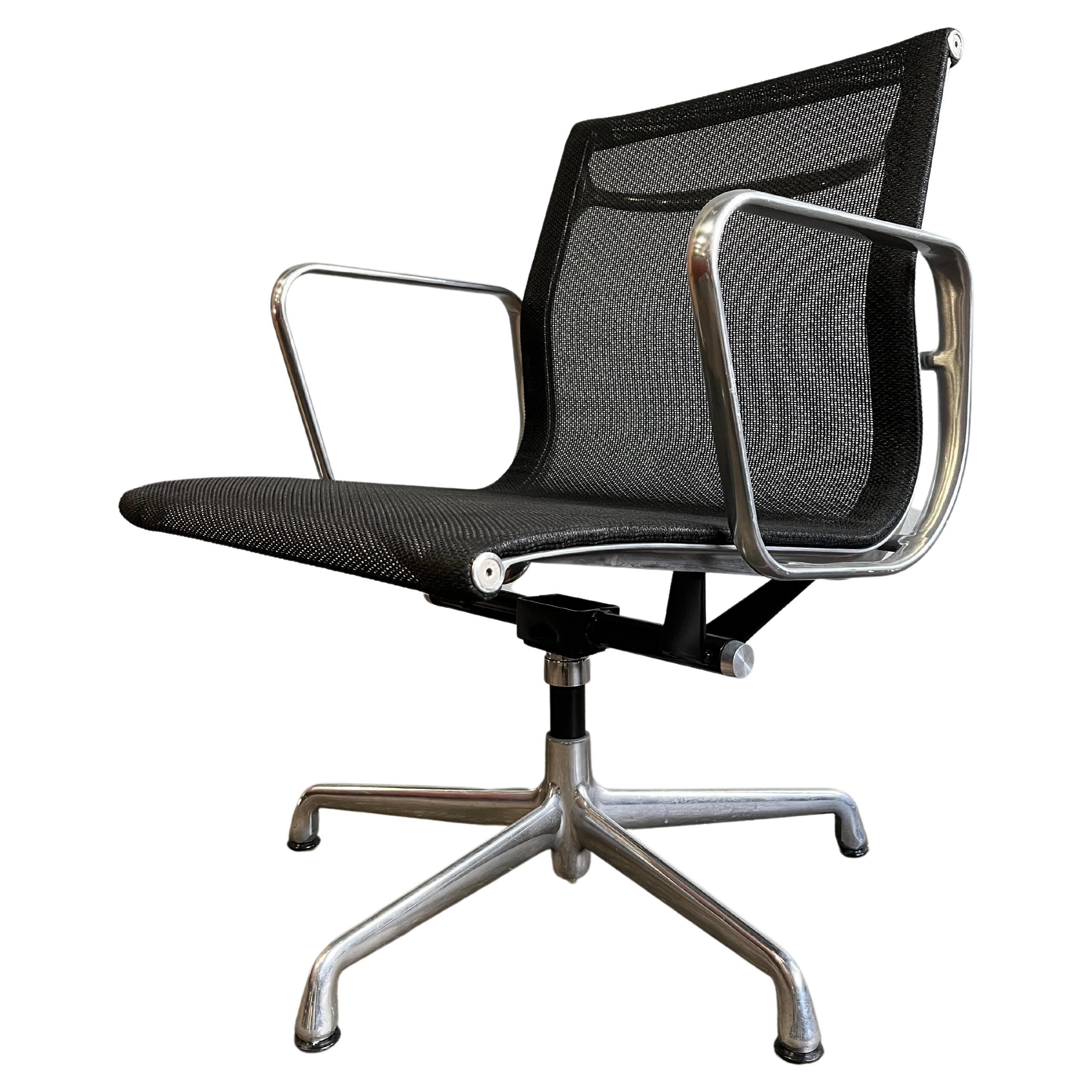 Eames Aluminium Group Chairs for Herman Miller 3 Available