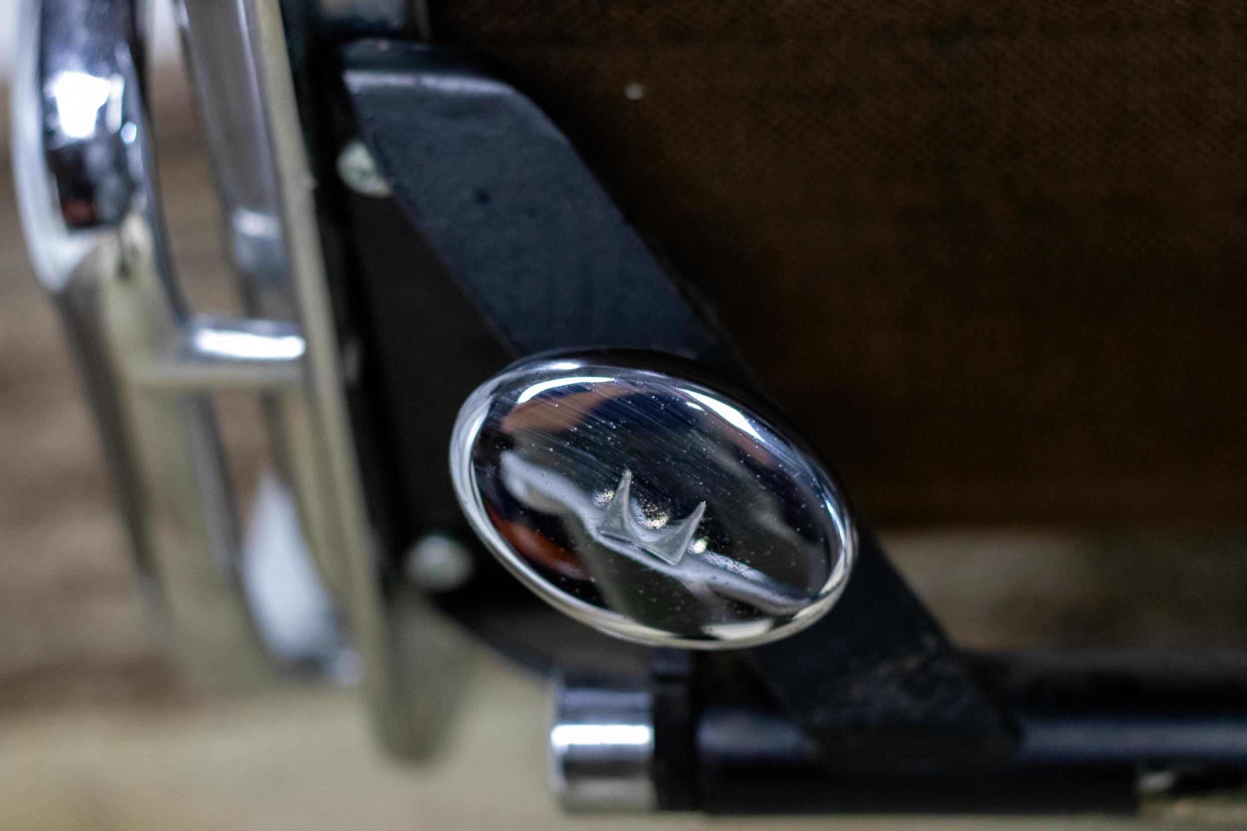 Mid-Century Modern Chaise longue du groupe Eames Aluminium pour Herman Miller en vente