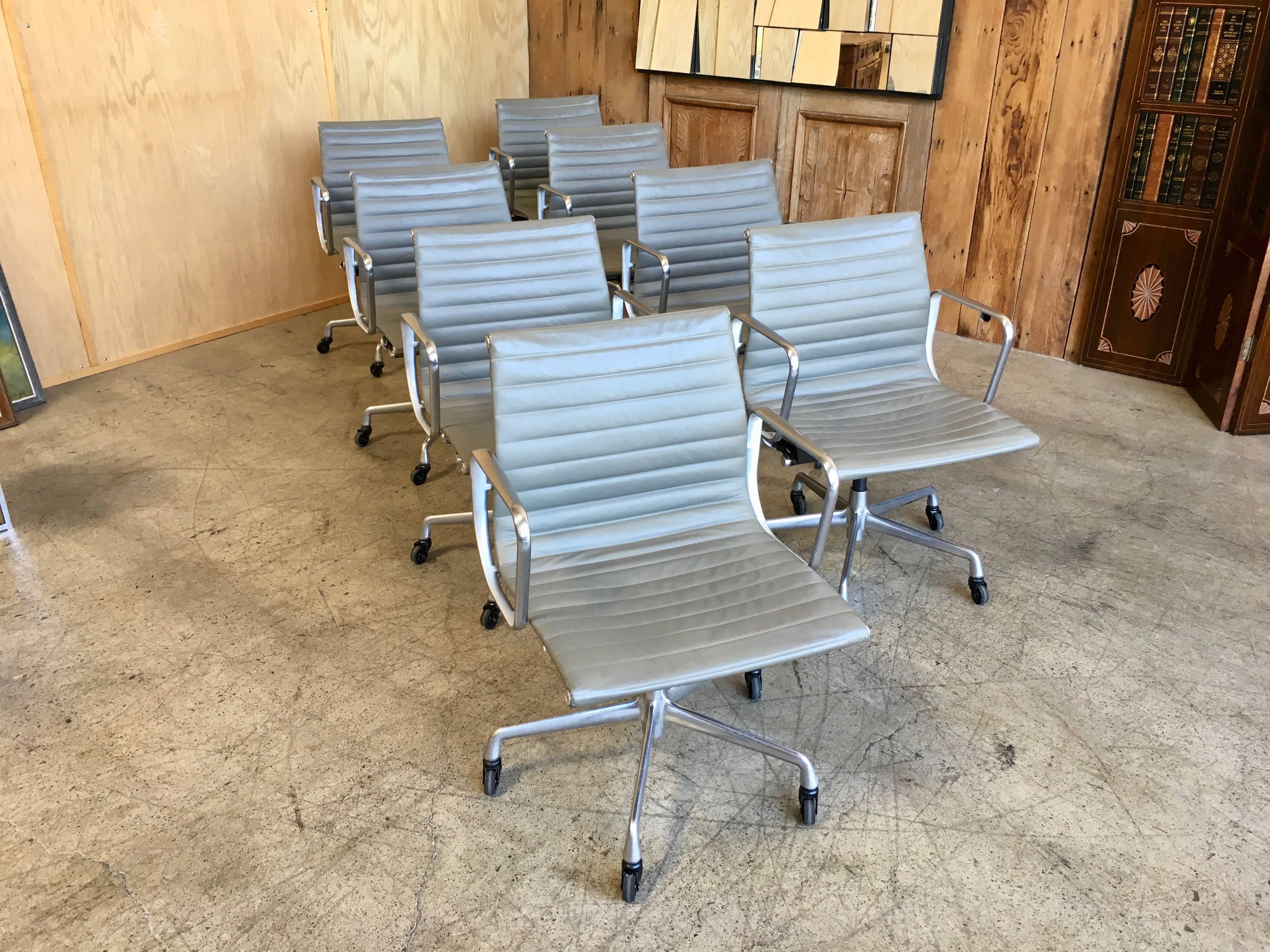 American Eames Aluminium Group Management Chairs for Herman Miller