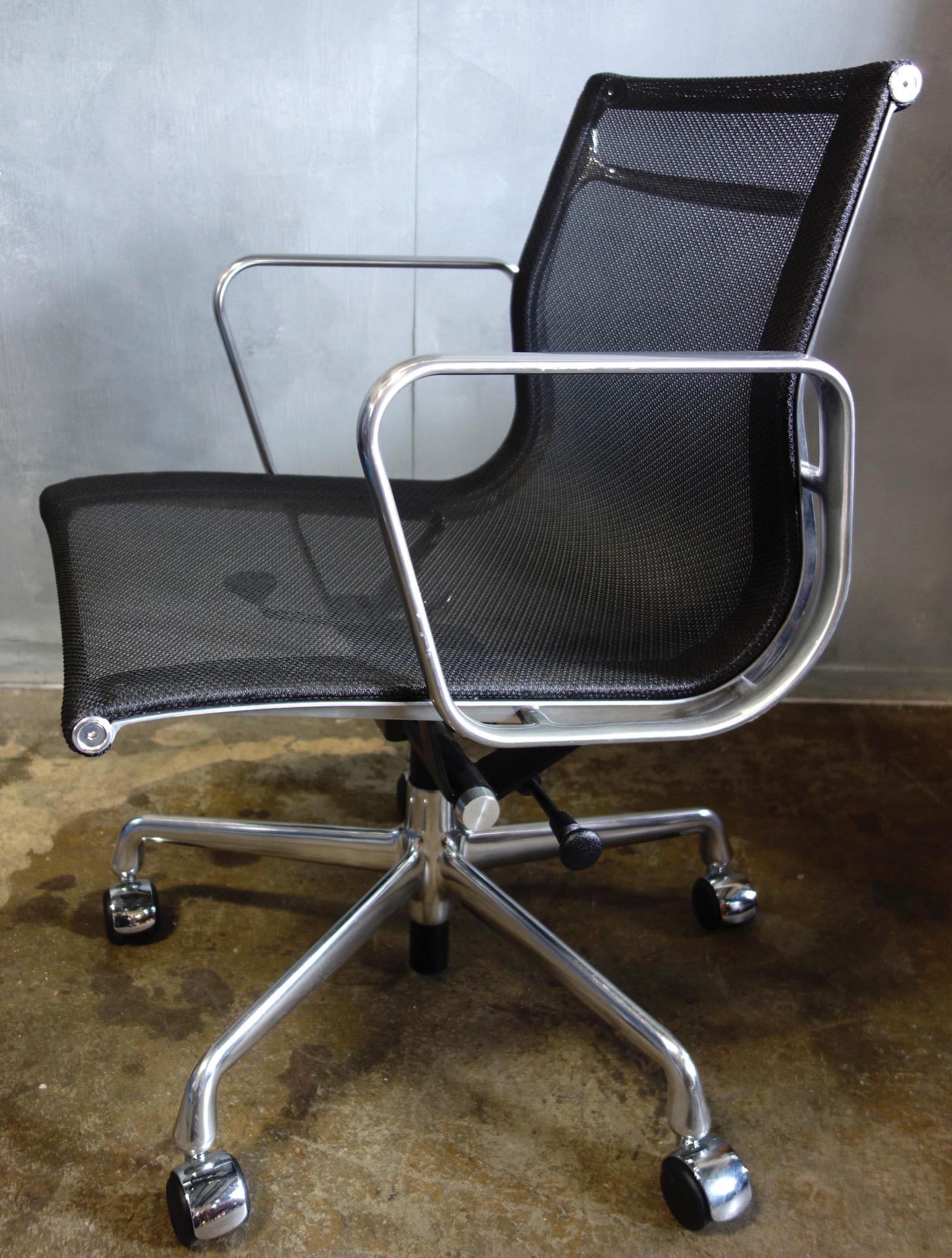 For your consideration are up to 20 midcentury Eames Management chairs upholstered in mesh with pneumatic lift. Elegance and comfort separates this iconic chair from the rest. First produced in 1958 and still in production makes this one of the most