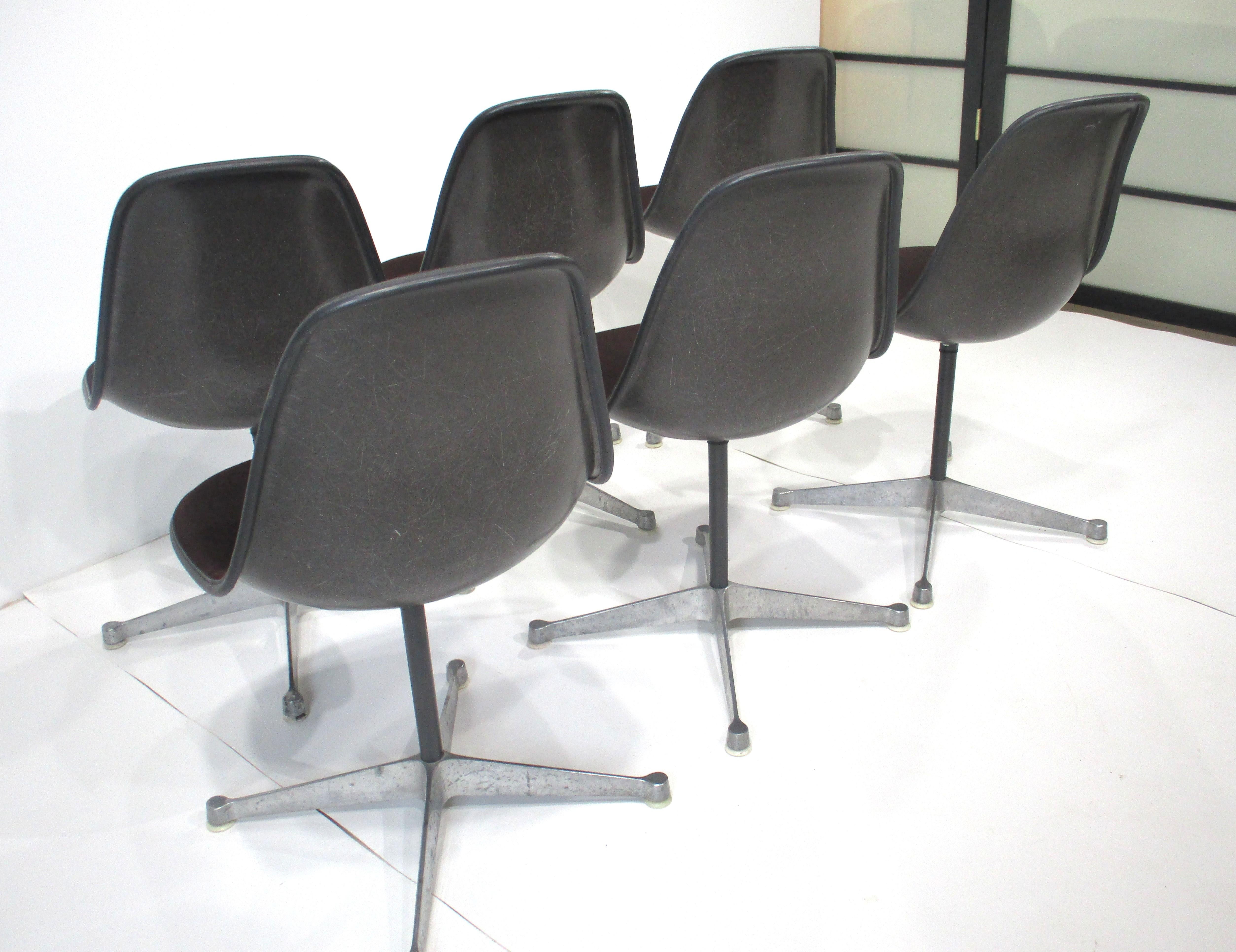 Eames Aluminum Group Scoop Upholstered Dining Chairs for Herman Miller For Sale 6