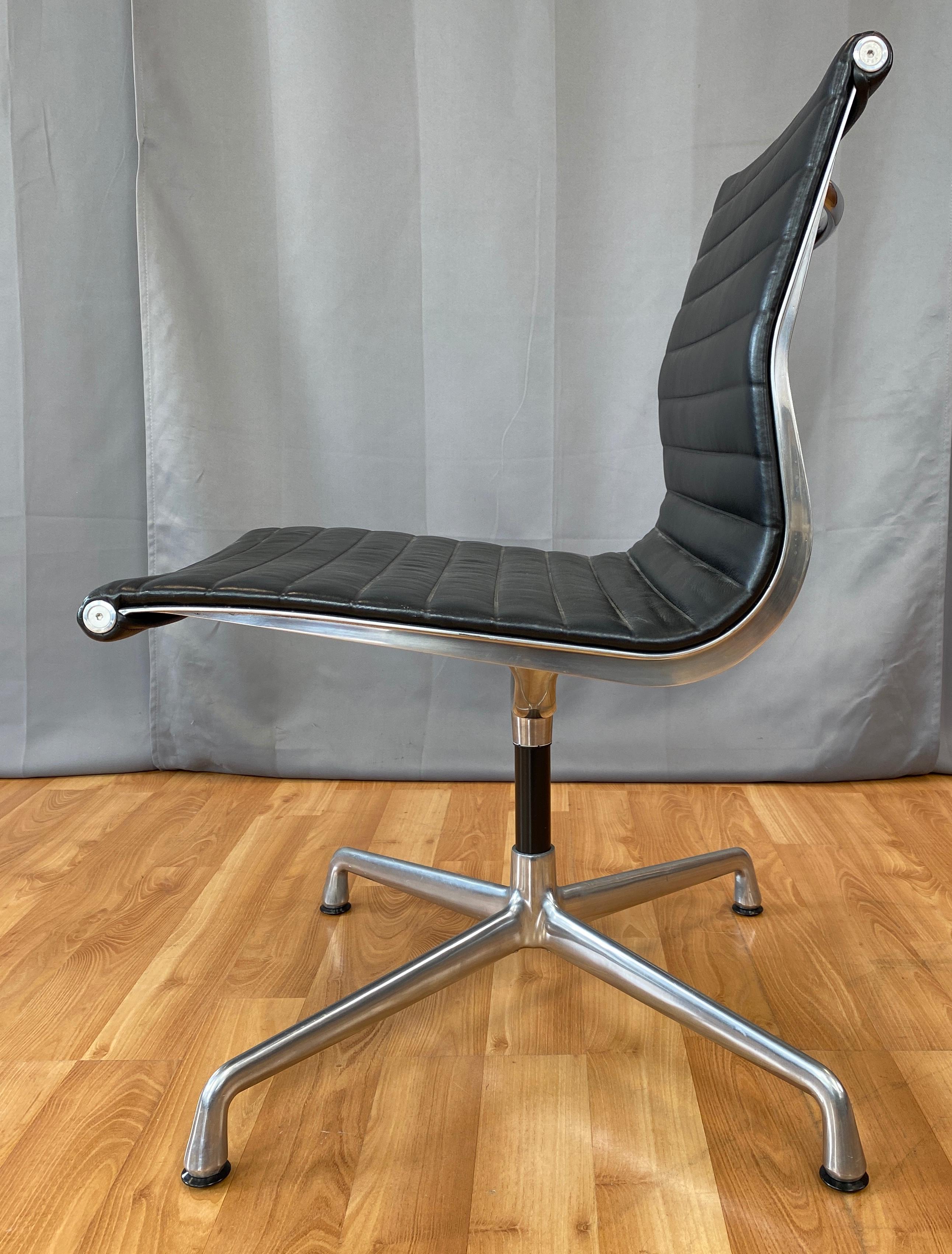 Contemporary Eames Aluminum Group Side Chair, in Black Leather, 4 Star Base