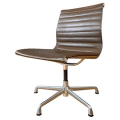 Eames Aluminum Group Side Chair, in Brown Leather 5 Star Base