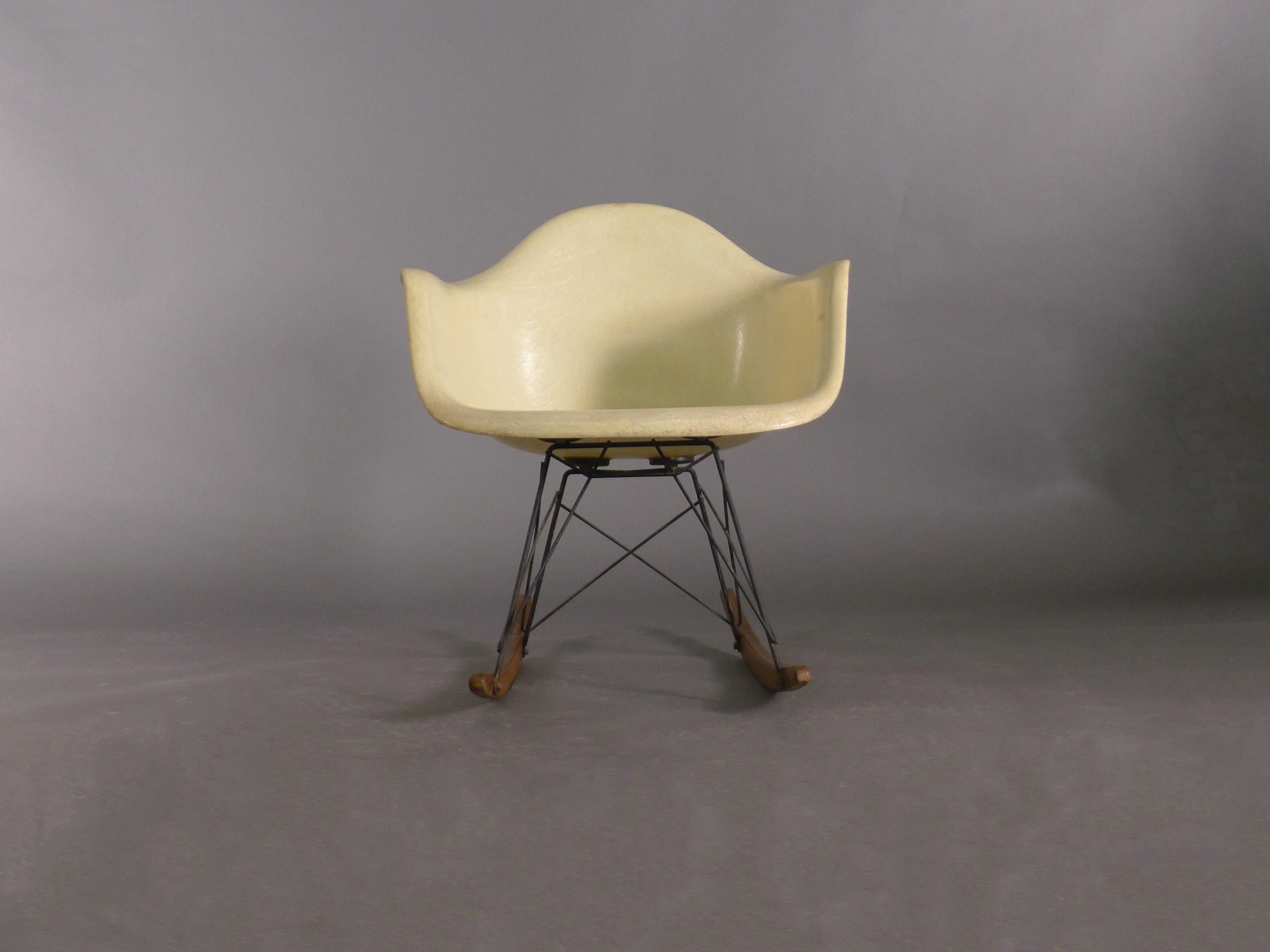American Eames and Zenith for Herman Miller, Lemon Yellow Rocker, 2nd edition, c.1952