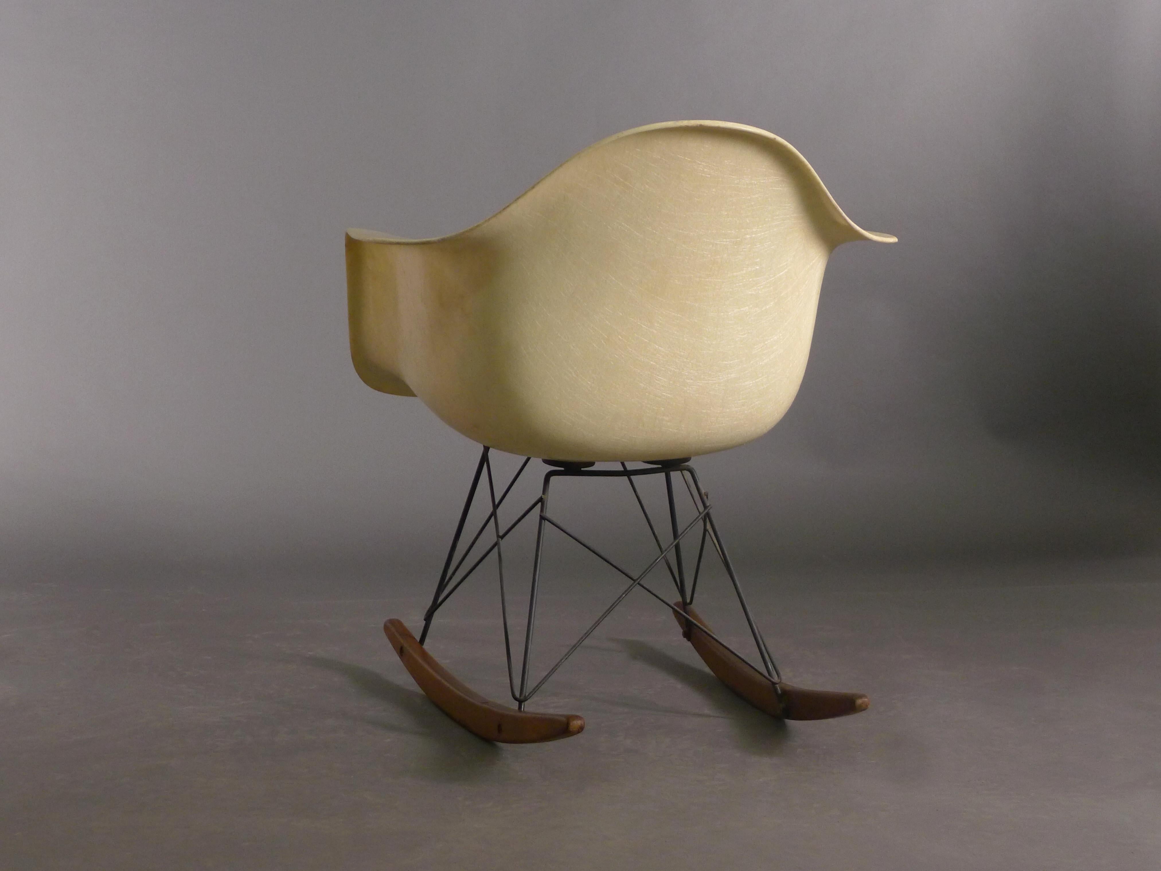 Steel Eames and Zenith for Herman Miller, Lemon Yellow Rocker, 2nd edition, c.1952