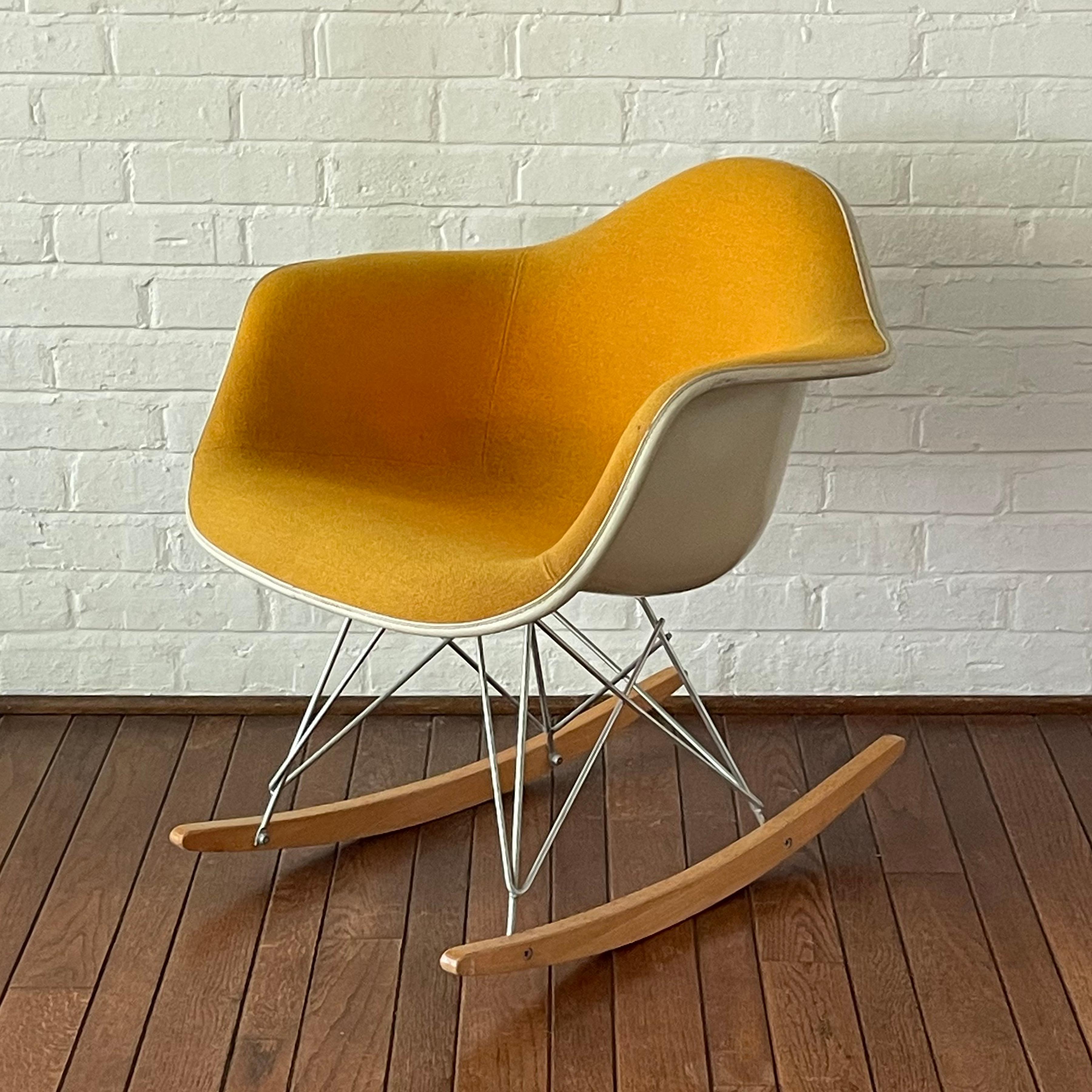Eames 