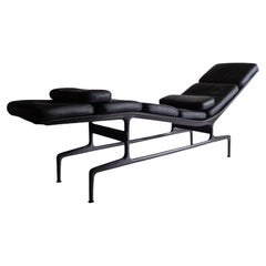 Eames "Billy Wilder" ES106 Chaise Longue für Herman Miller