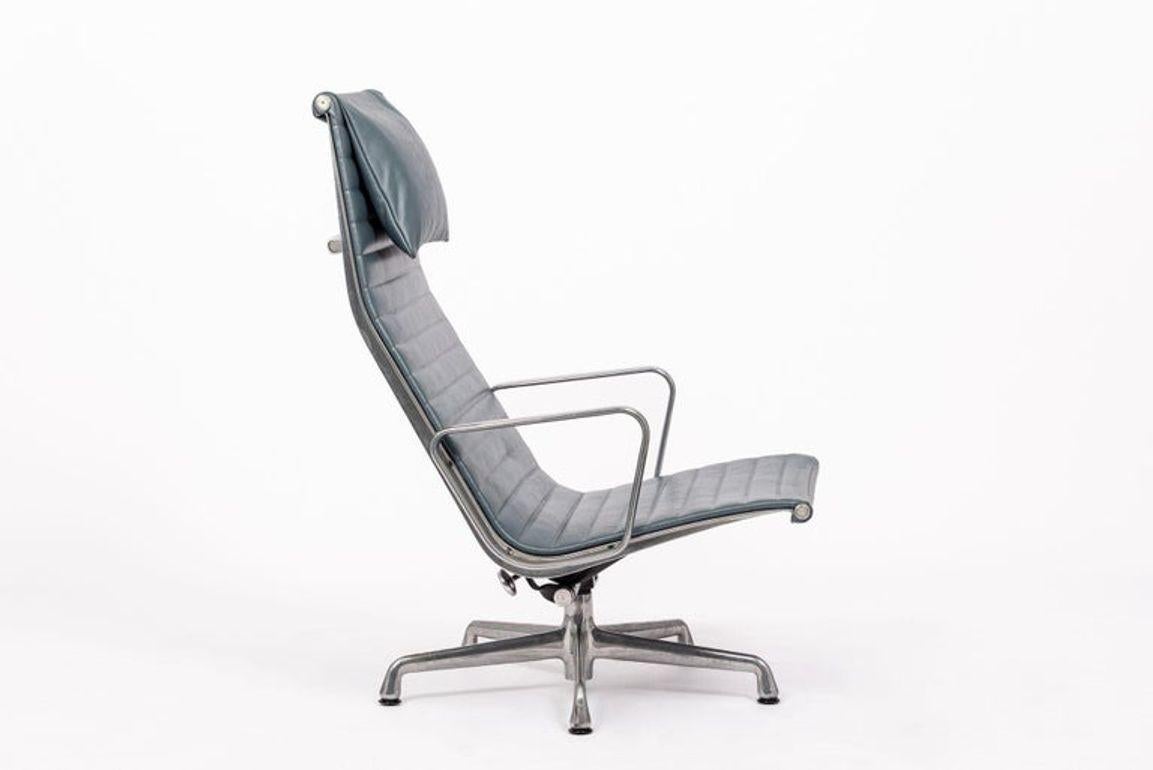 Americano Sedia da ufficio Eames in pelle grigio-blu per Herman Miller - 2 disponibili in vendita