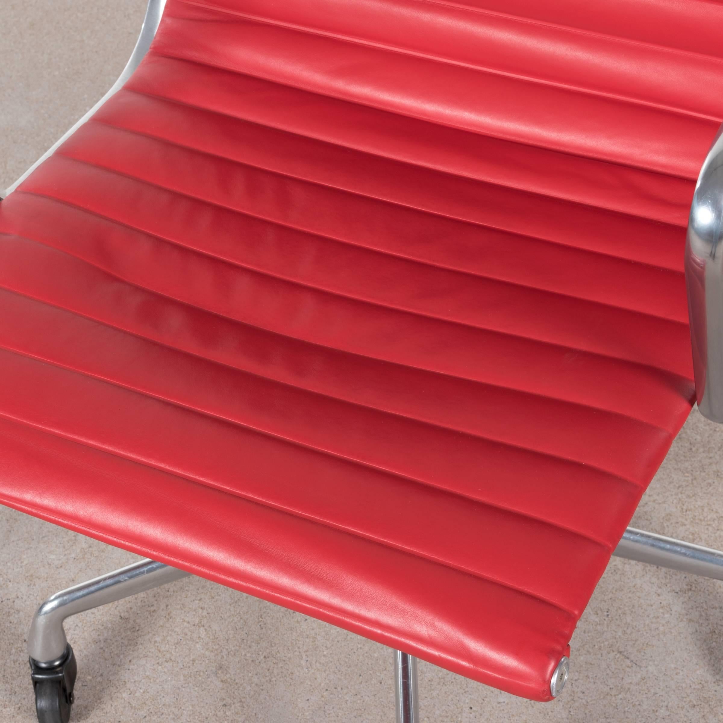 Mid-20th Century Eames Bright Red Leather Management Office Chair for Herman Miller