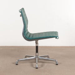 Eames Conference Chair in Turquoise Vinyl for Herman Miller, USA