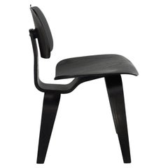 Eames Dcw Ebony, Evans Version