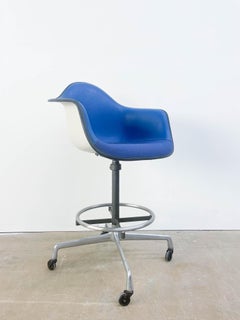 Eames Designer's Swivel Stool