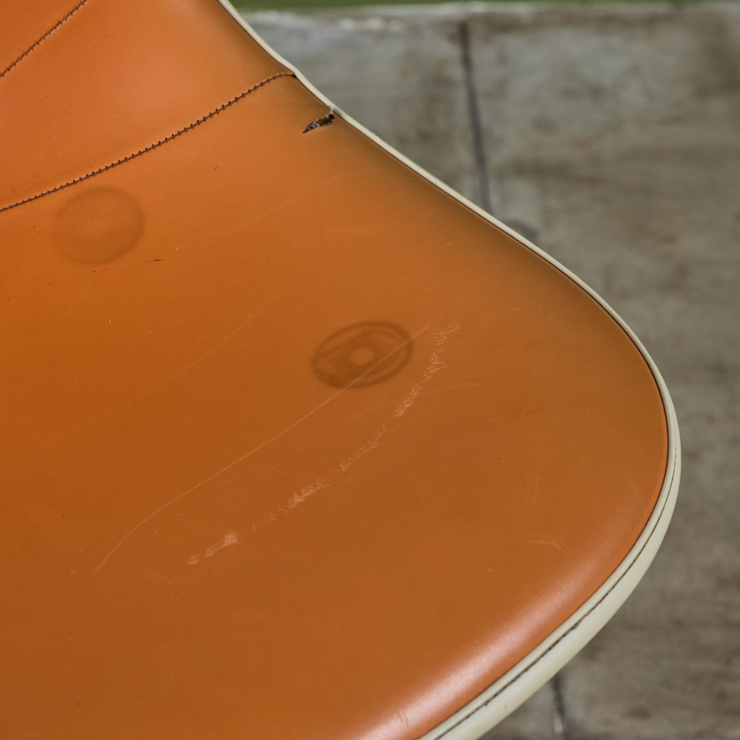 Eames Drafting Stool for Herman Miller For Sale 3