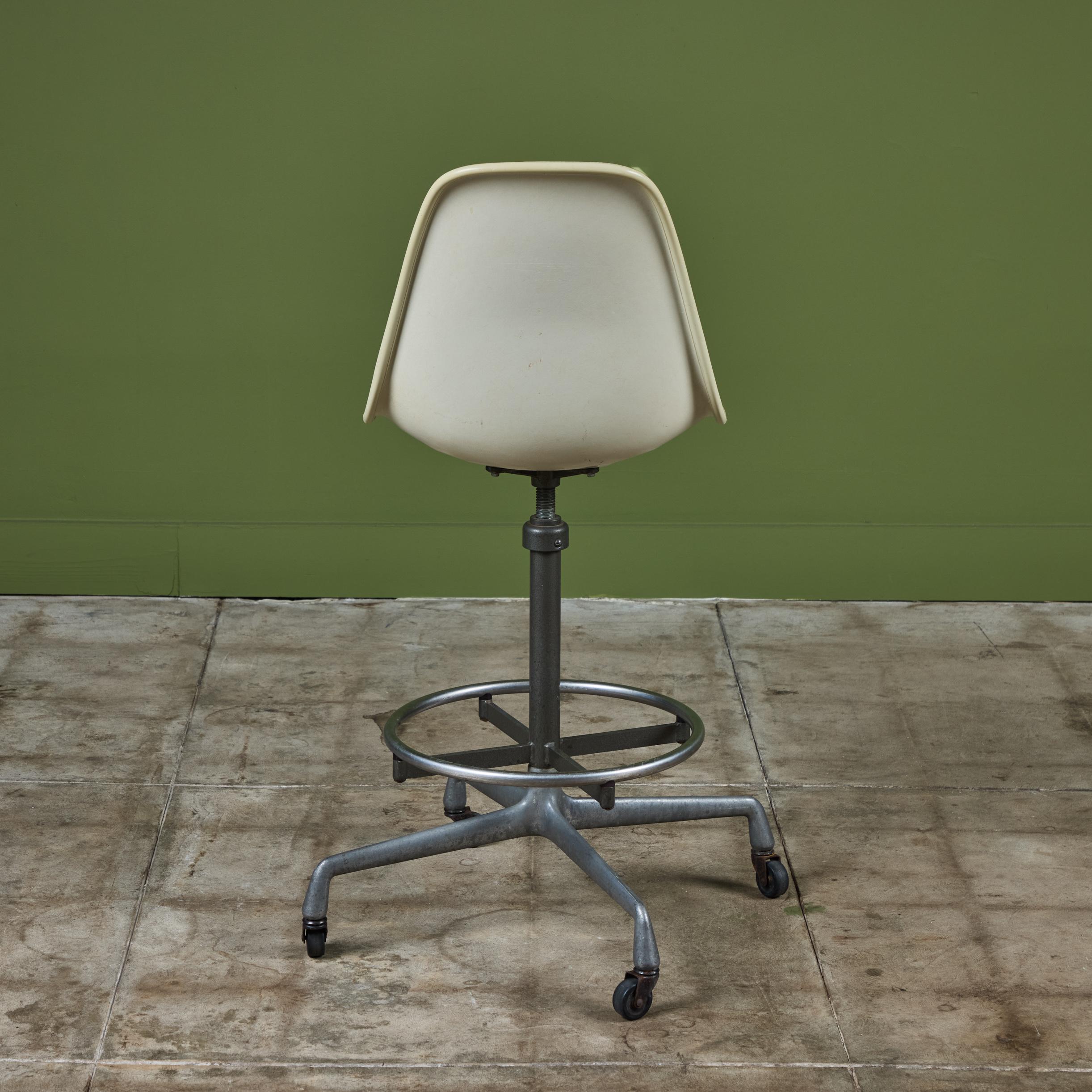 Eames Drafting Stool for Herman Miller For Sale 1