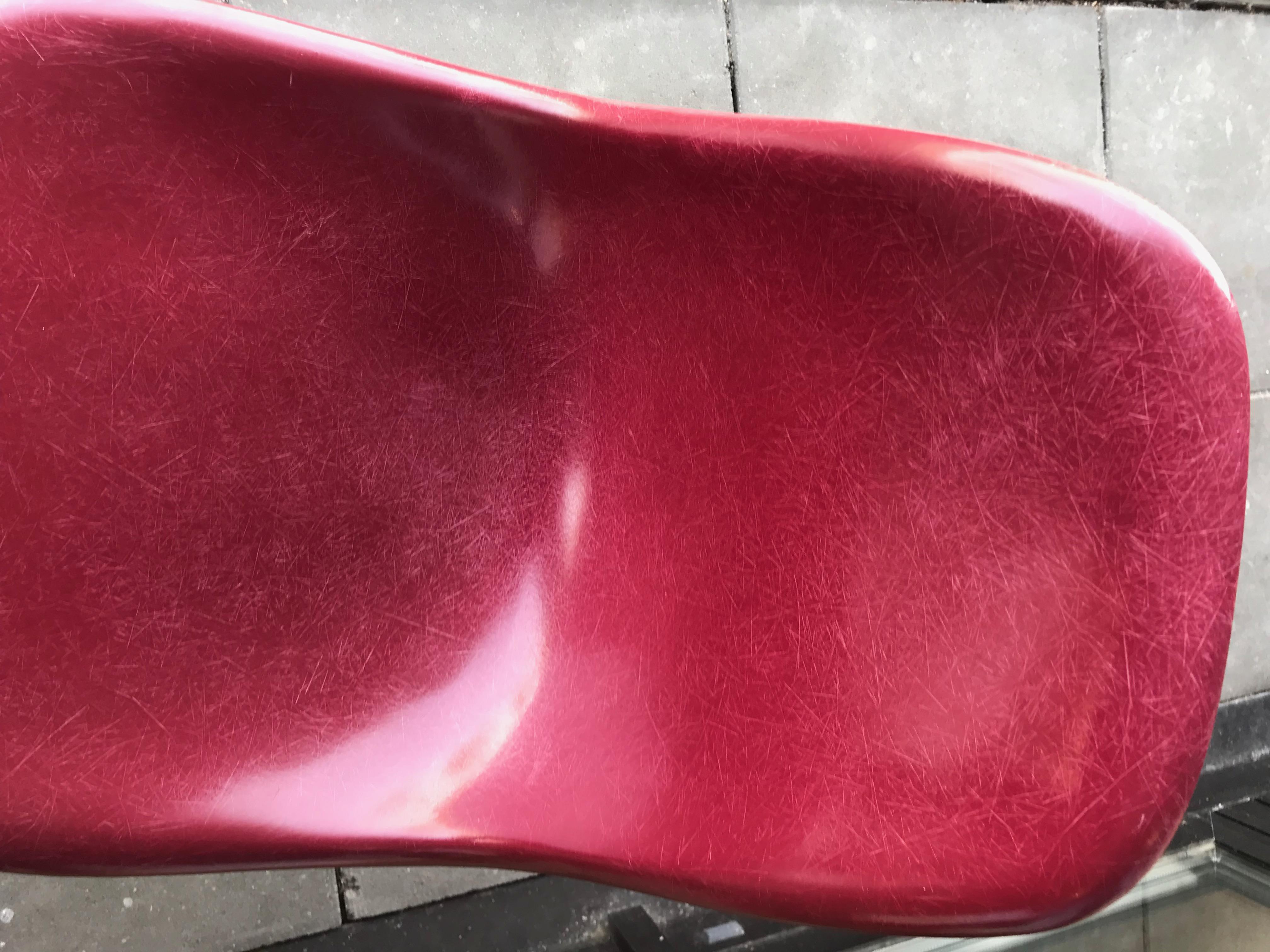 Mid-20th Century Eames DSR Rare Magenta Chair Herman Miller, for Claudius