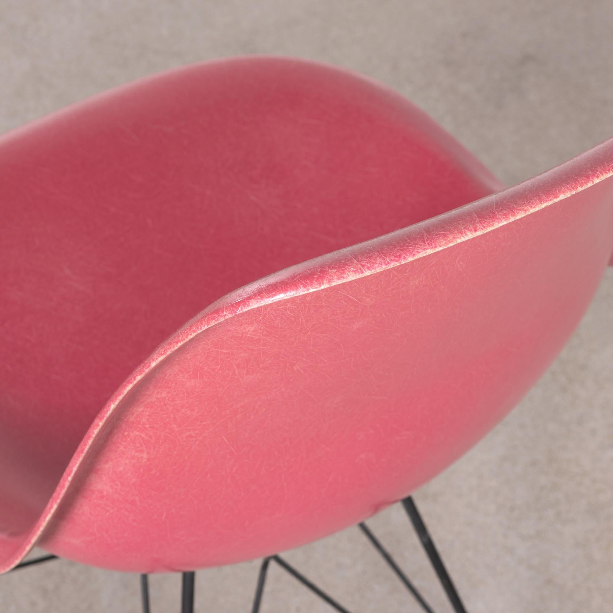 Eames DSR Rare Pink Dining Chair Herman Miller:: USA 5