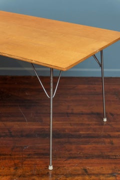 Eames DTM Table