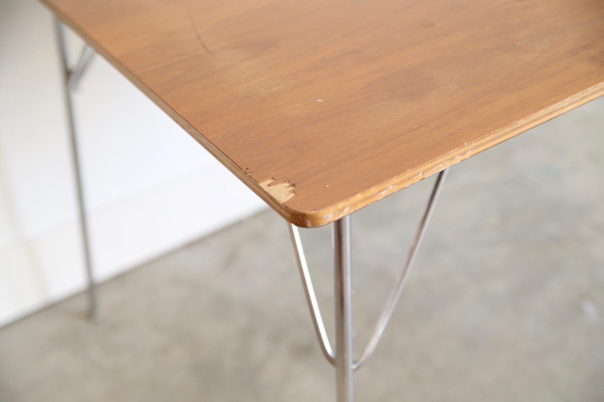 Eames DTW Square Dining Table In Good Condition In St. Louis, MO